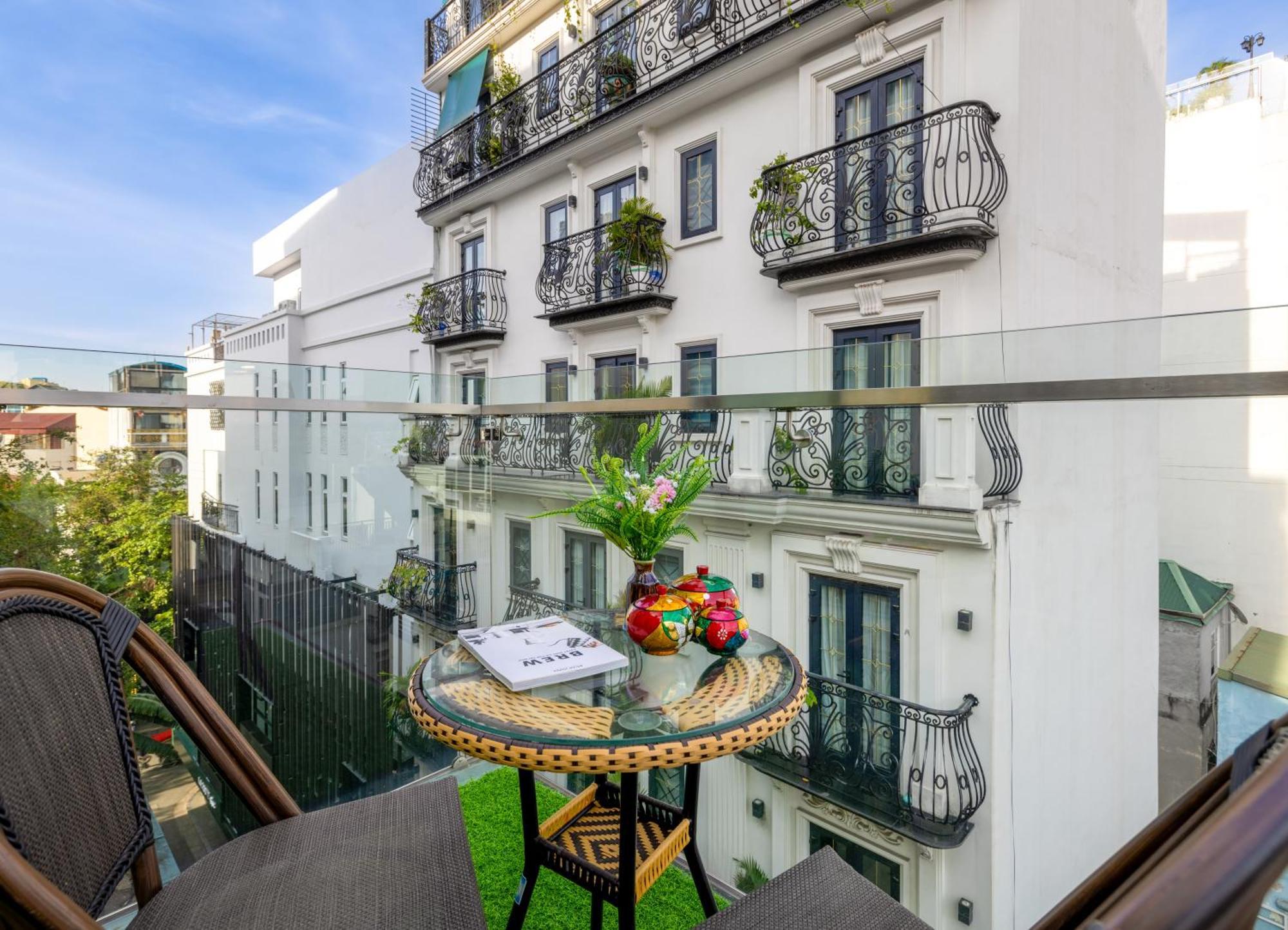 Calista Trendy & Hotel Hanoi