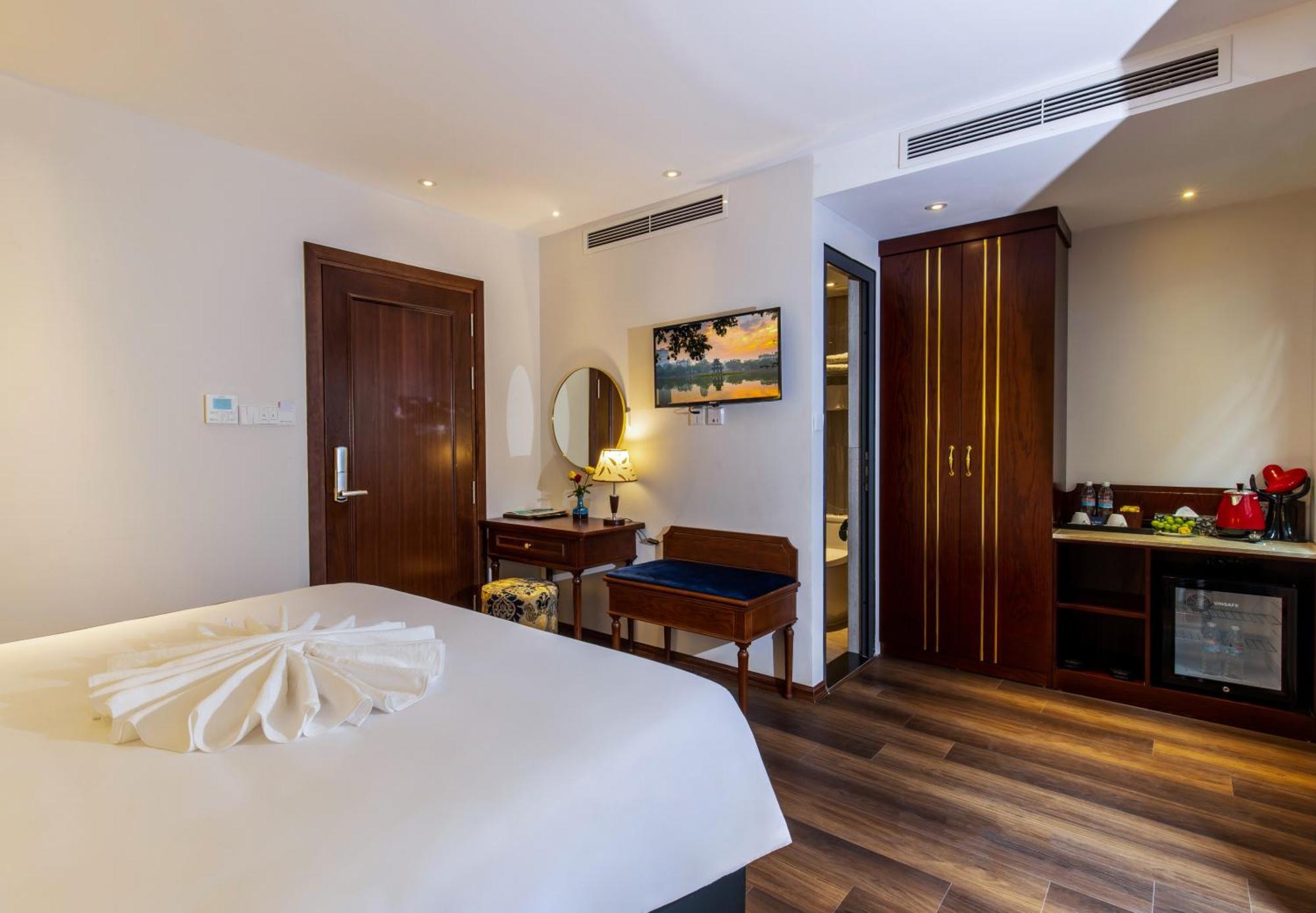 Calista Trendy & Hotel Hanoi