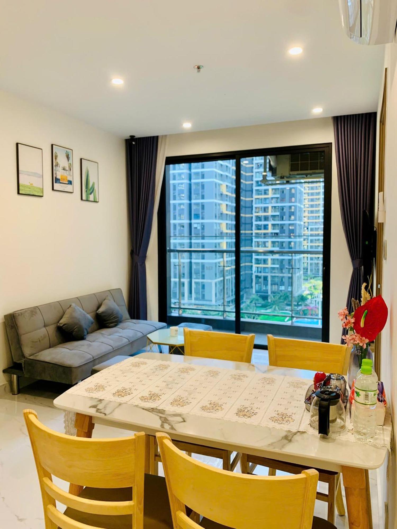 2br-2wc Balcony Pool View - Vinhomes Grand Park Long Binh