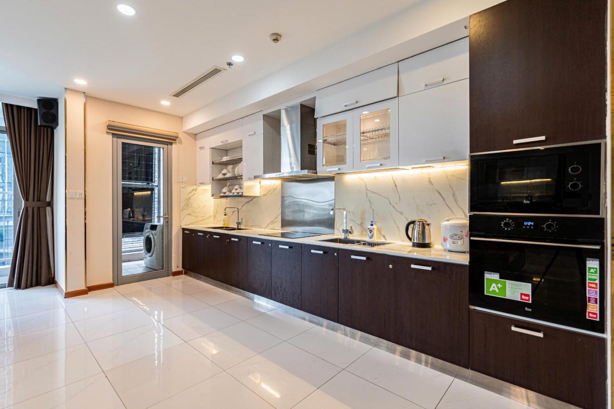 Landmark Nova Vinhome Park * Ho Chi Minh City