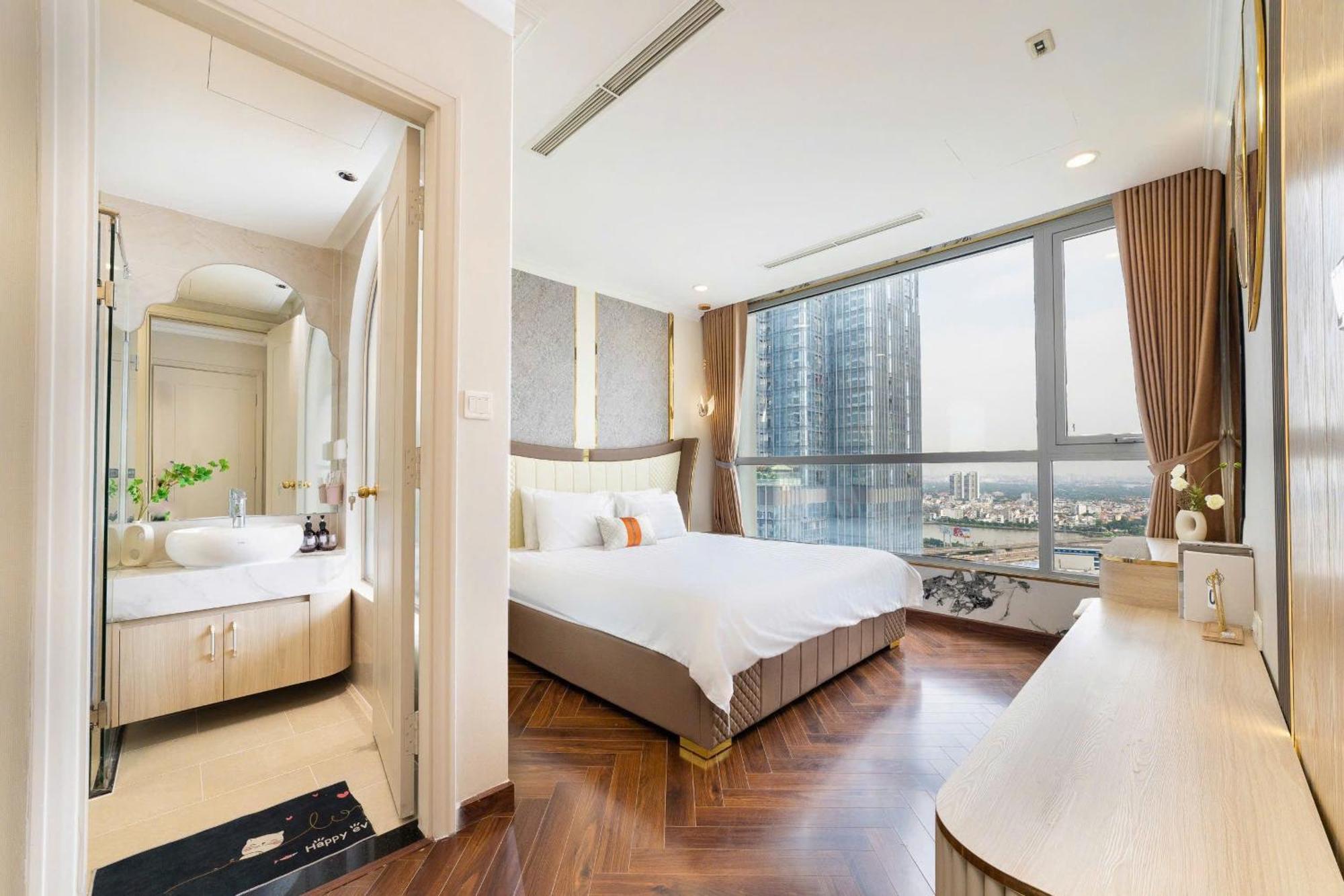Landmark Nova Vinhome Park * Ho Chi Minh City