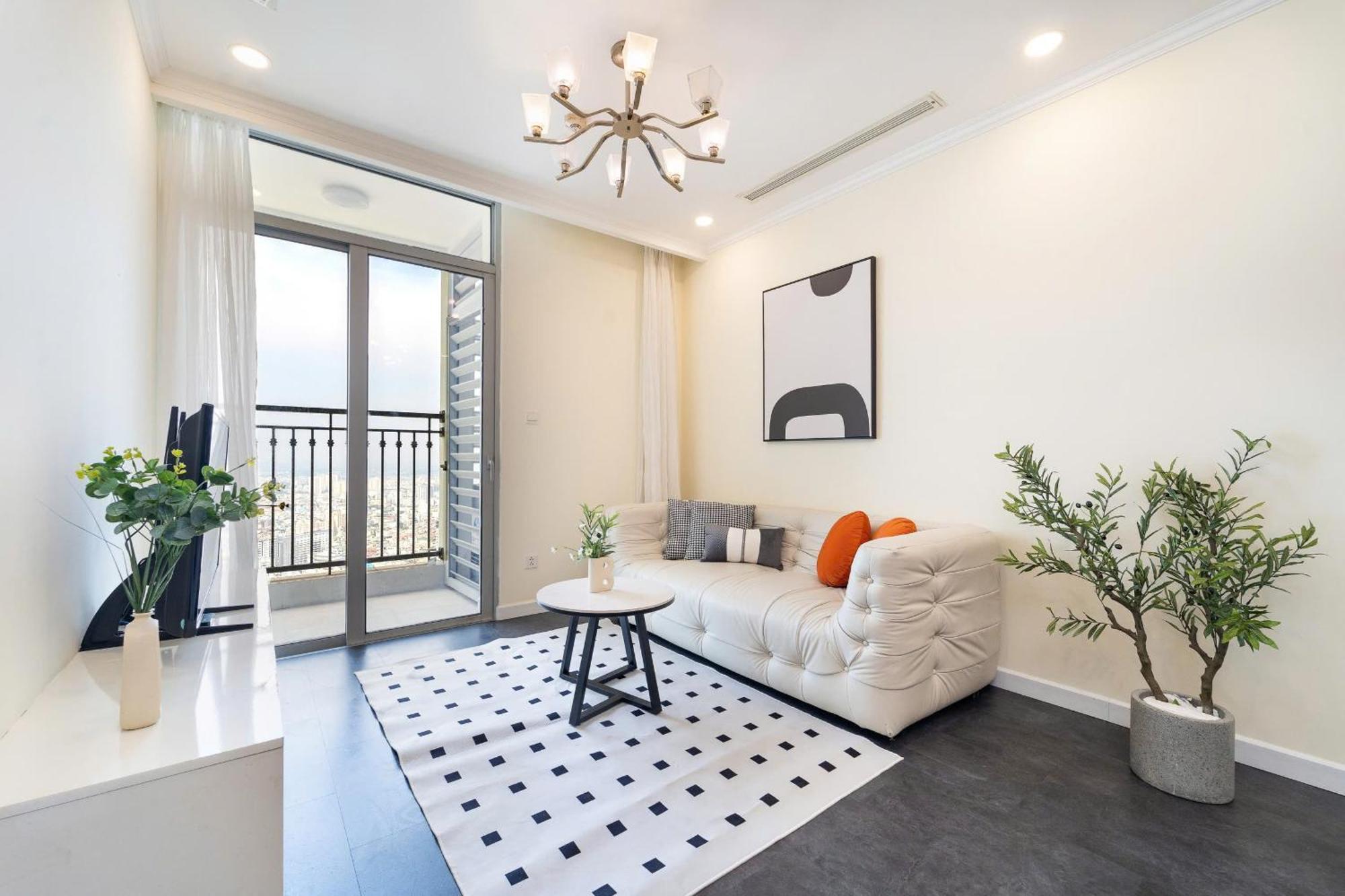 Landmark Nova Vinhome Park Apartment *