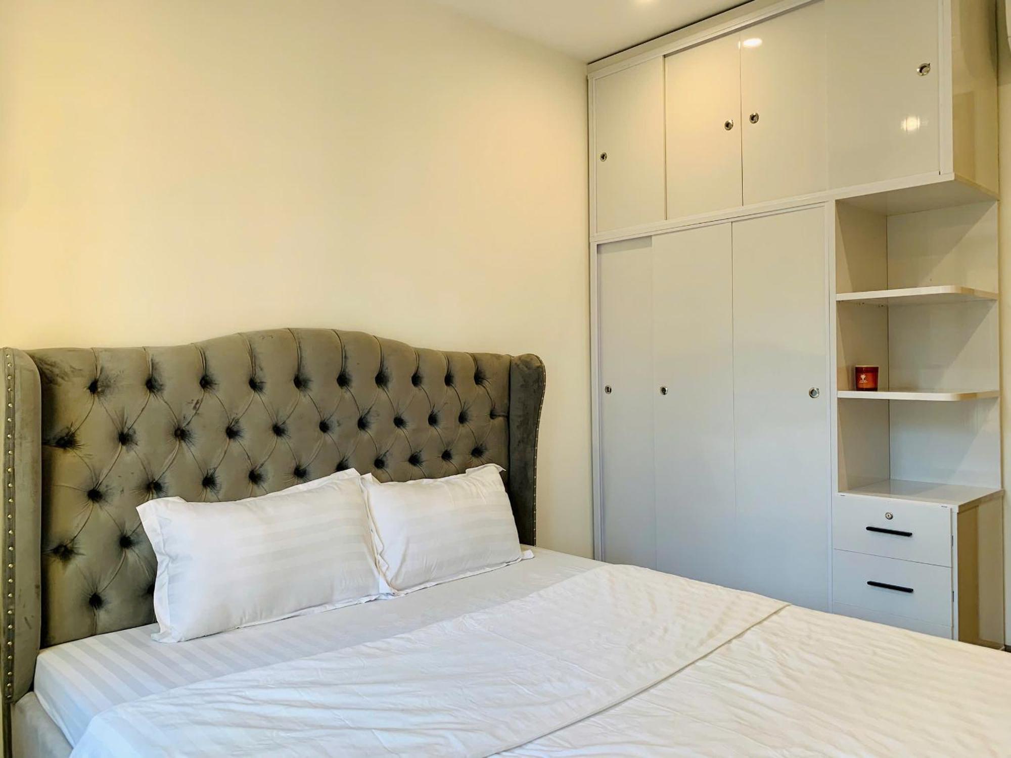 Apartment 2br-2wc Balcony Pool View - Vinhomes Grand Park *