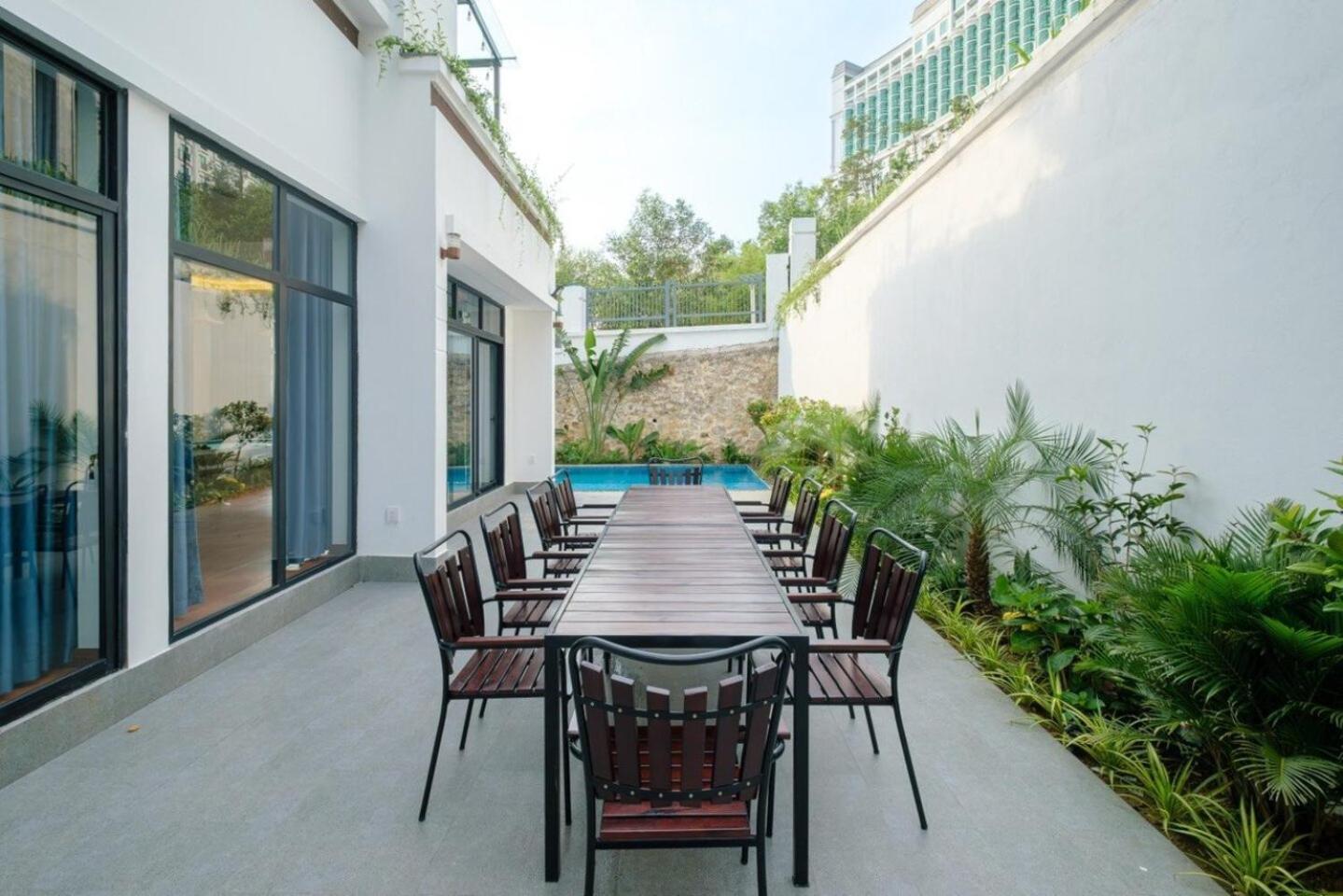 Villa Chuoi Flc 5 Ngu 9-48 - Be Boi Rieng - Trung Tam