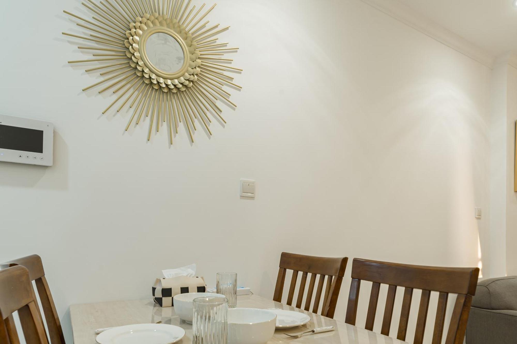 Vinhomes Park Collection V By Elevate *
