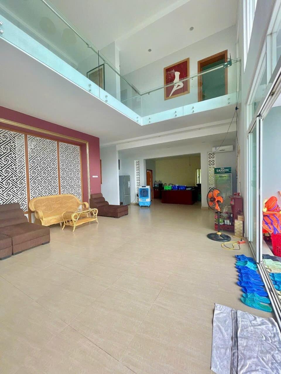 9 Ngu Mat Bien Tuan Chau - Rong Gan 1000m2- San Vuon - Be Boi - Bbq *