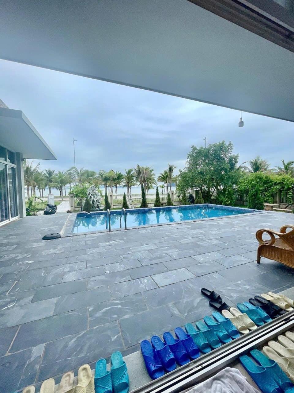 9 Ngu Mat Bien Tuan Chau - Rong Gan 1000m2- San Vuon - Be Boi - Bbq Ha Long