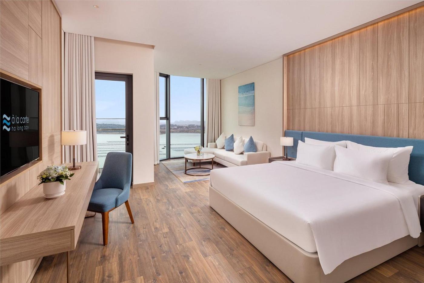 Waterfront A La Carte Apartment Ha Long