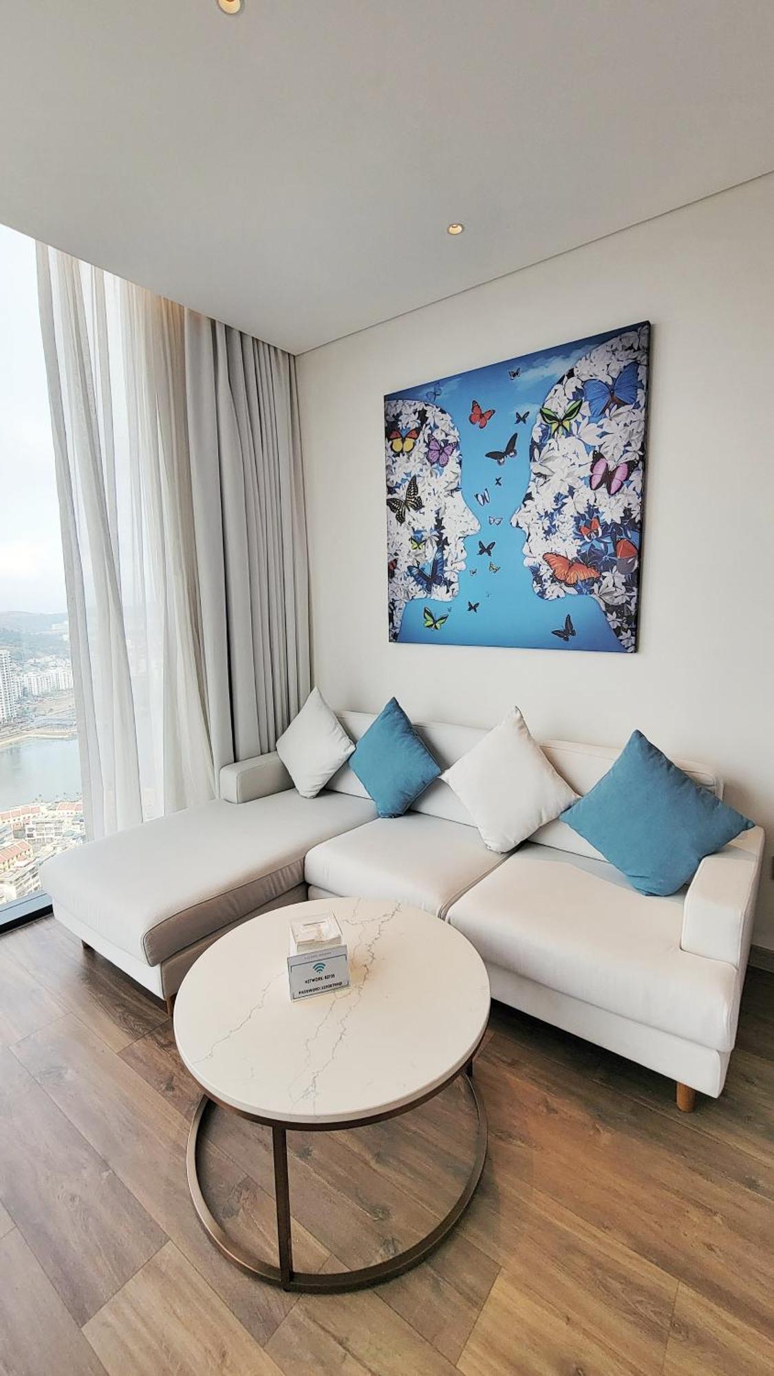 Apartment Waterfront A La Carte