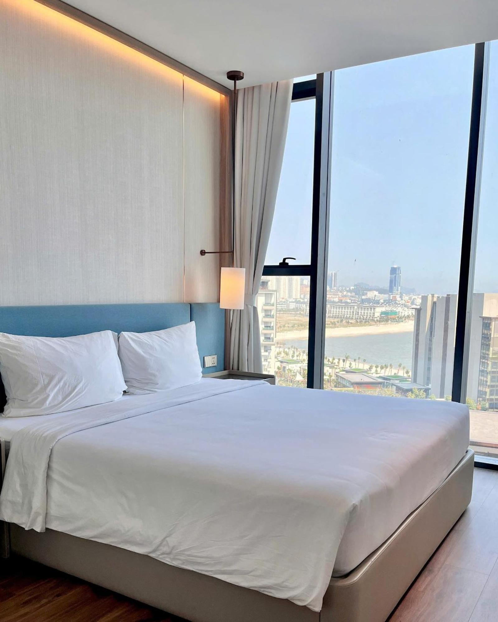 Apartment Waterfront A La Carte Ha Long