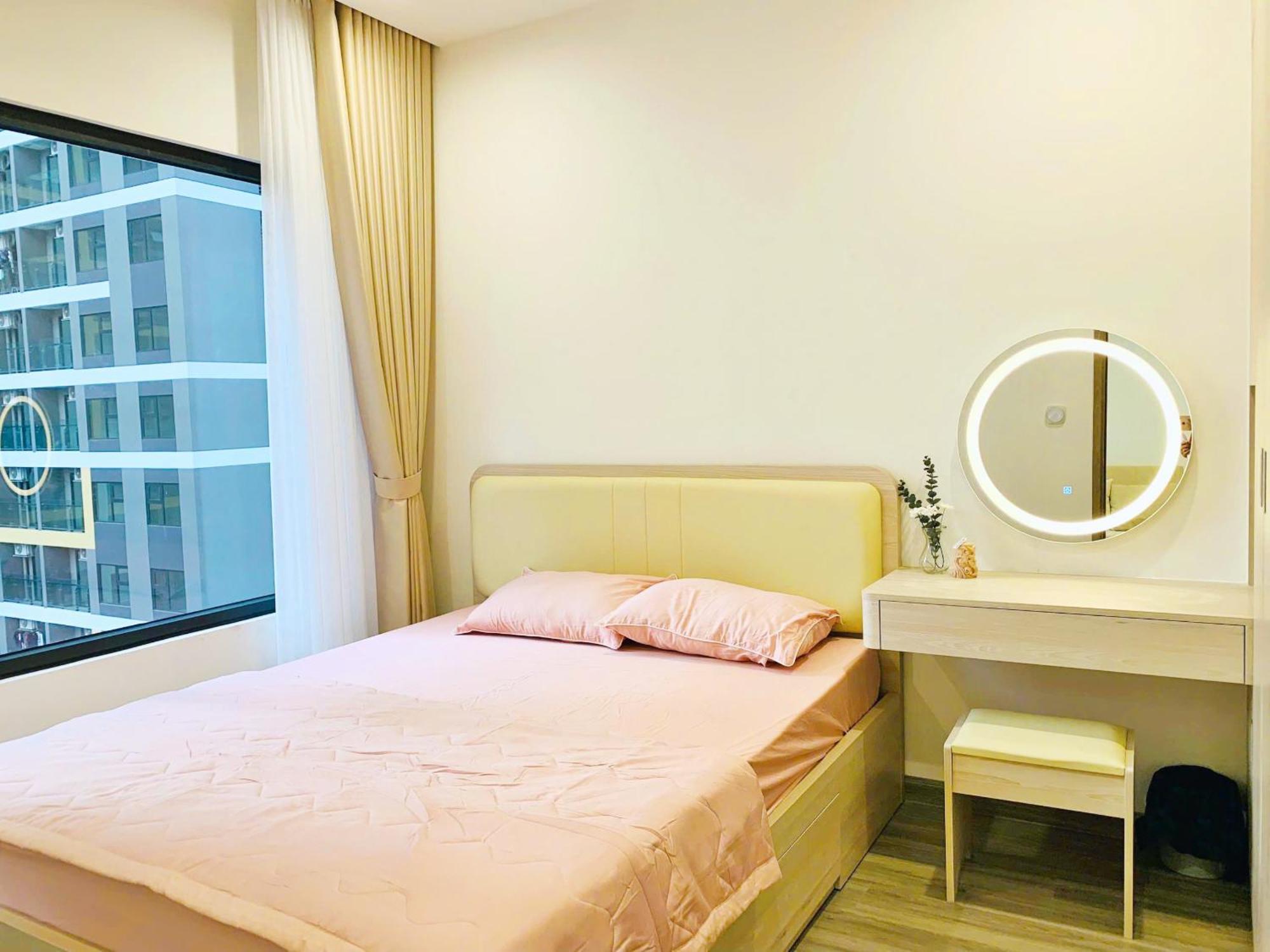 2 Phong Ngu Solari Nhin Cong Vien Lien Ke Vincom Mega Mall Apartment Long Binh