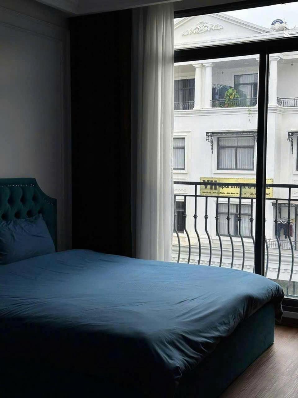 Tc & Apartment
