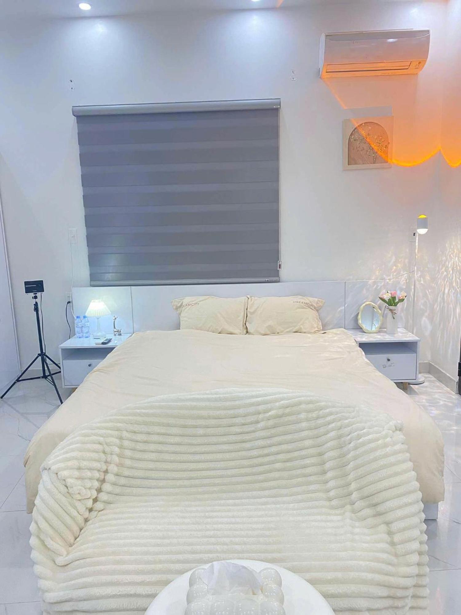 Tc & Apartment *