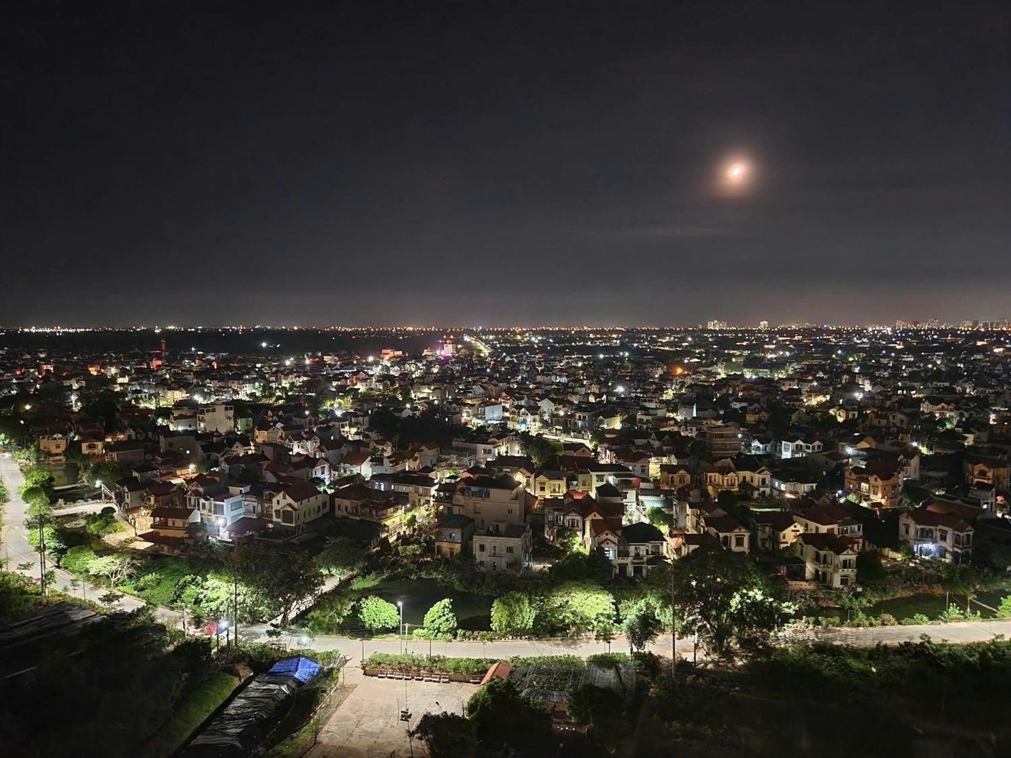 Apartment Tho's -can Ho 2n2wc Khu Onsen, Khu Ho Cao Cap Nhat Tai Ecopark Hung Yen *