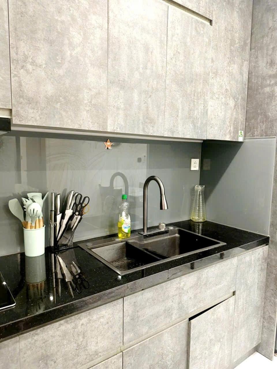 Shi House- Oasis Toa Bs16 -2br Vinhomes Grand Park Apartment