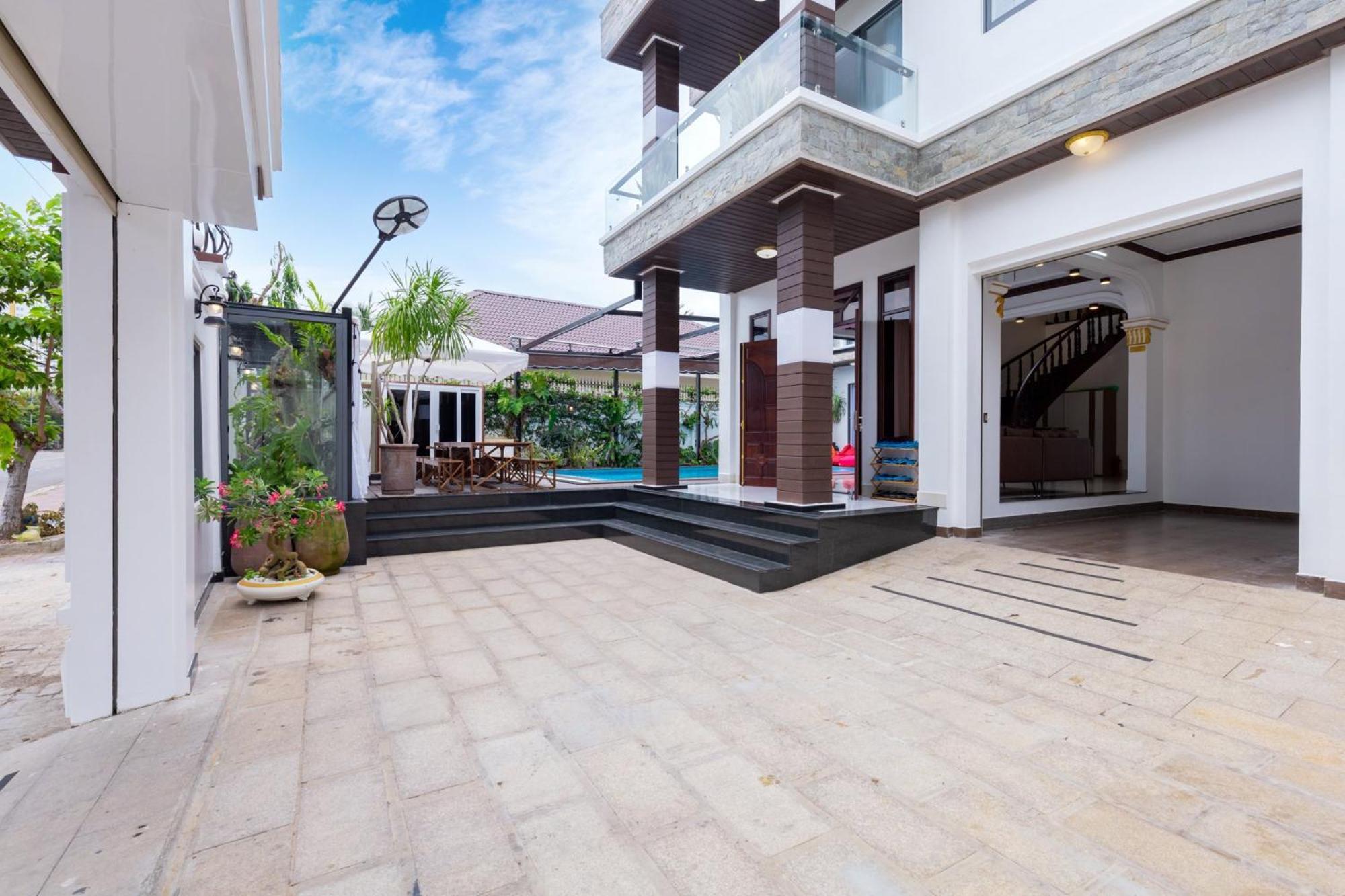 Villa Vitamin Sea *