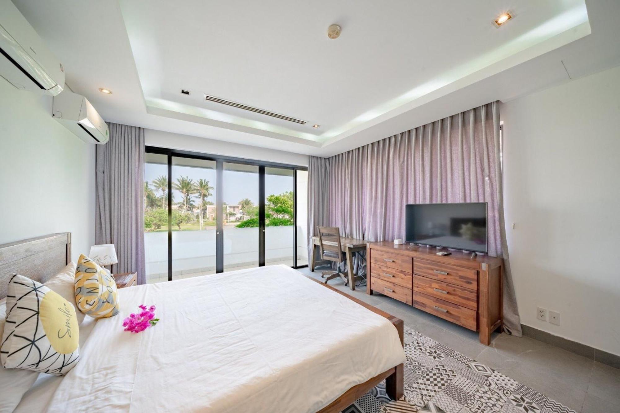 The Ocean Villa *
