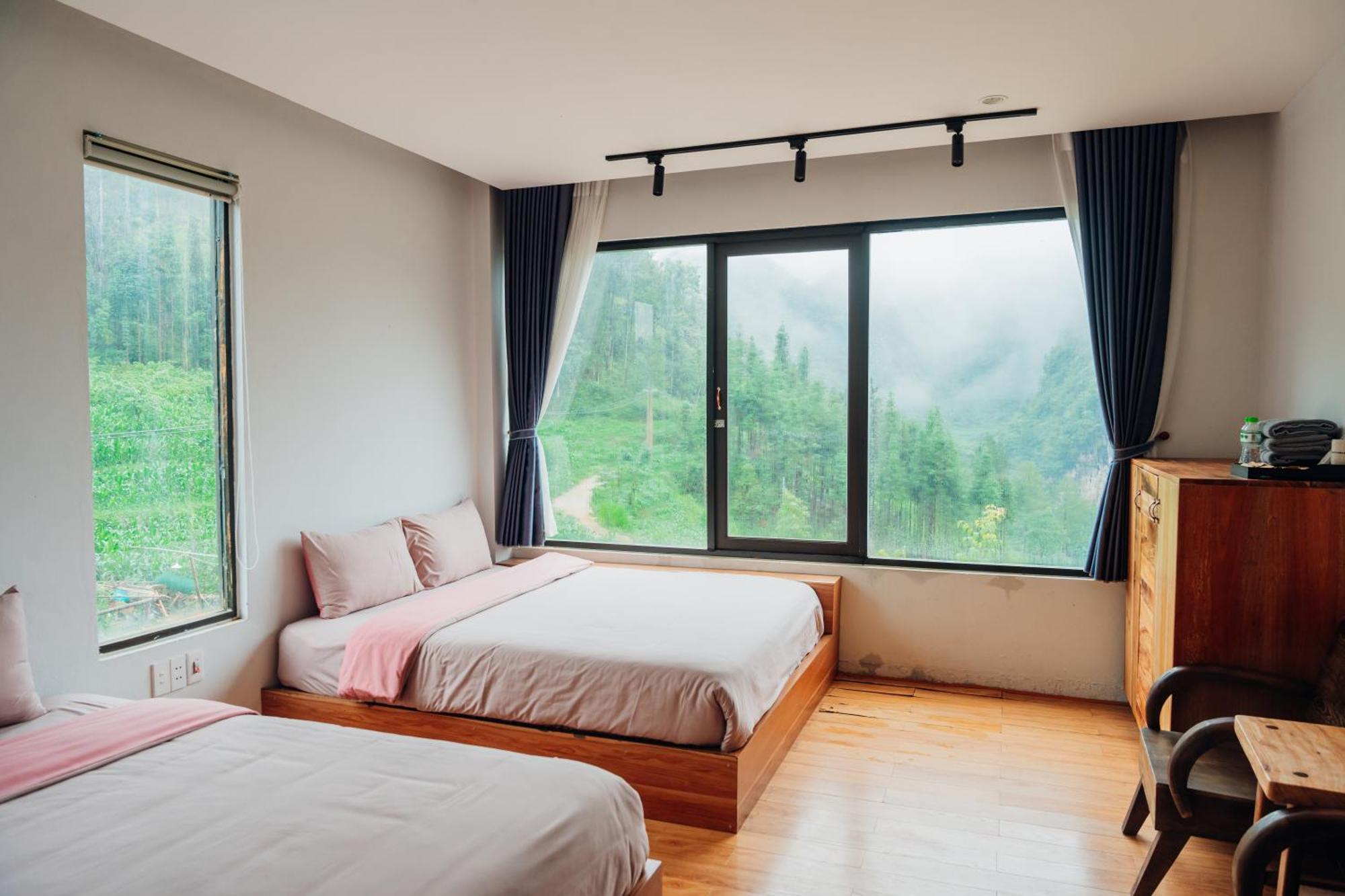 Dong Golden Hotel 3*