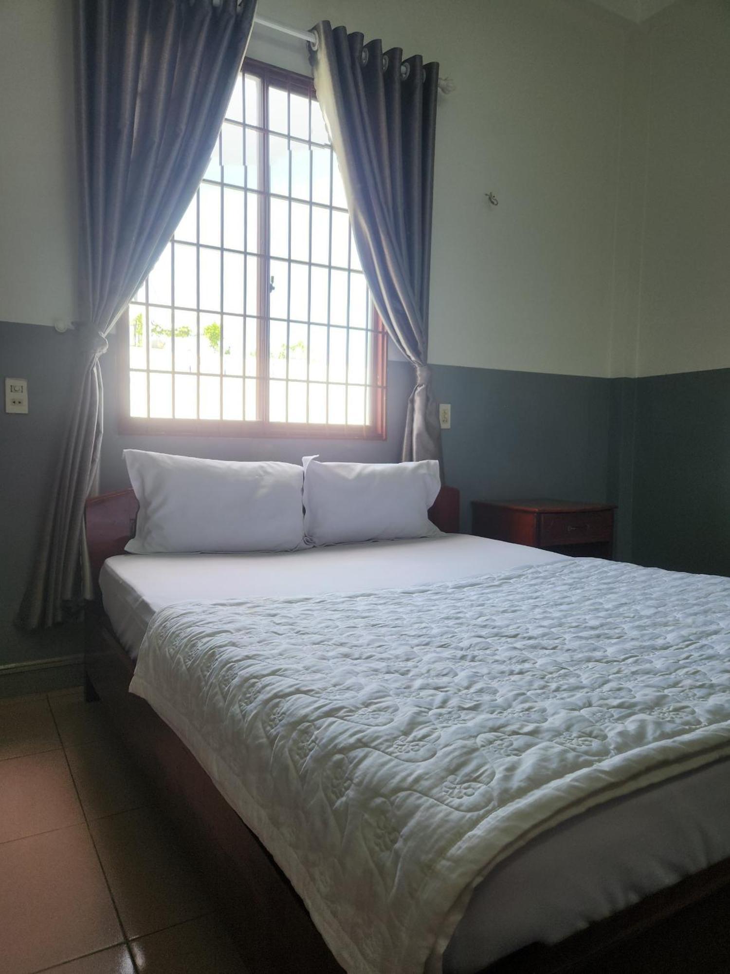 Hotel Khach San Laura Phu Yen