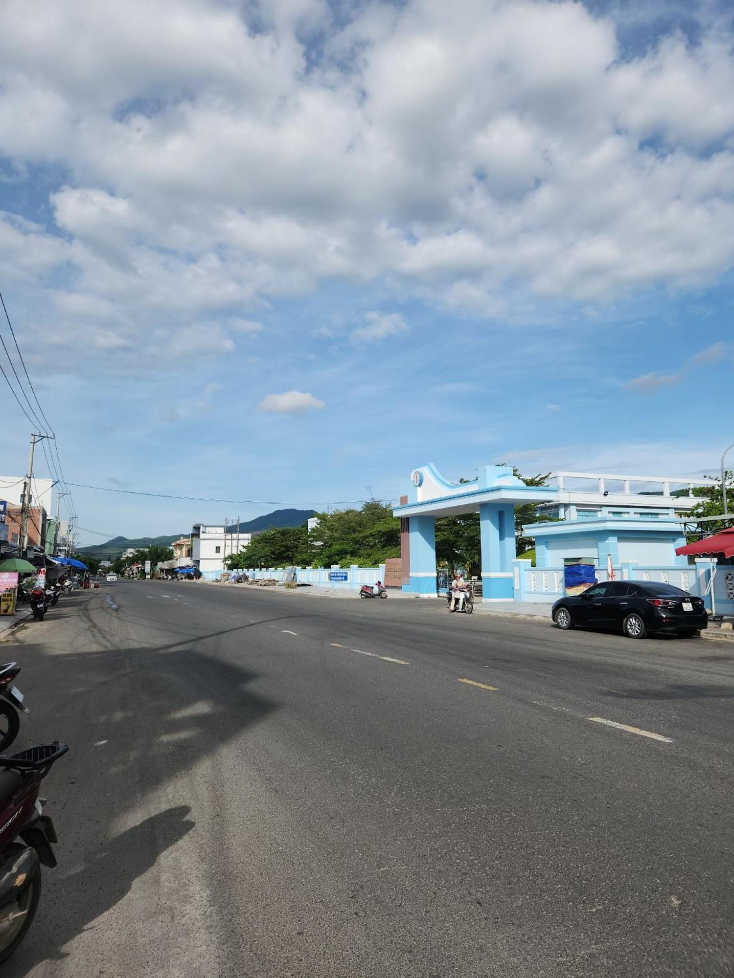 Khach San Laura Phu Yen