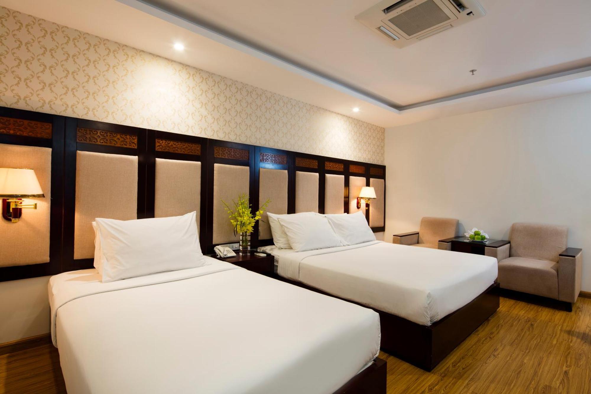Galliot Hotel