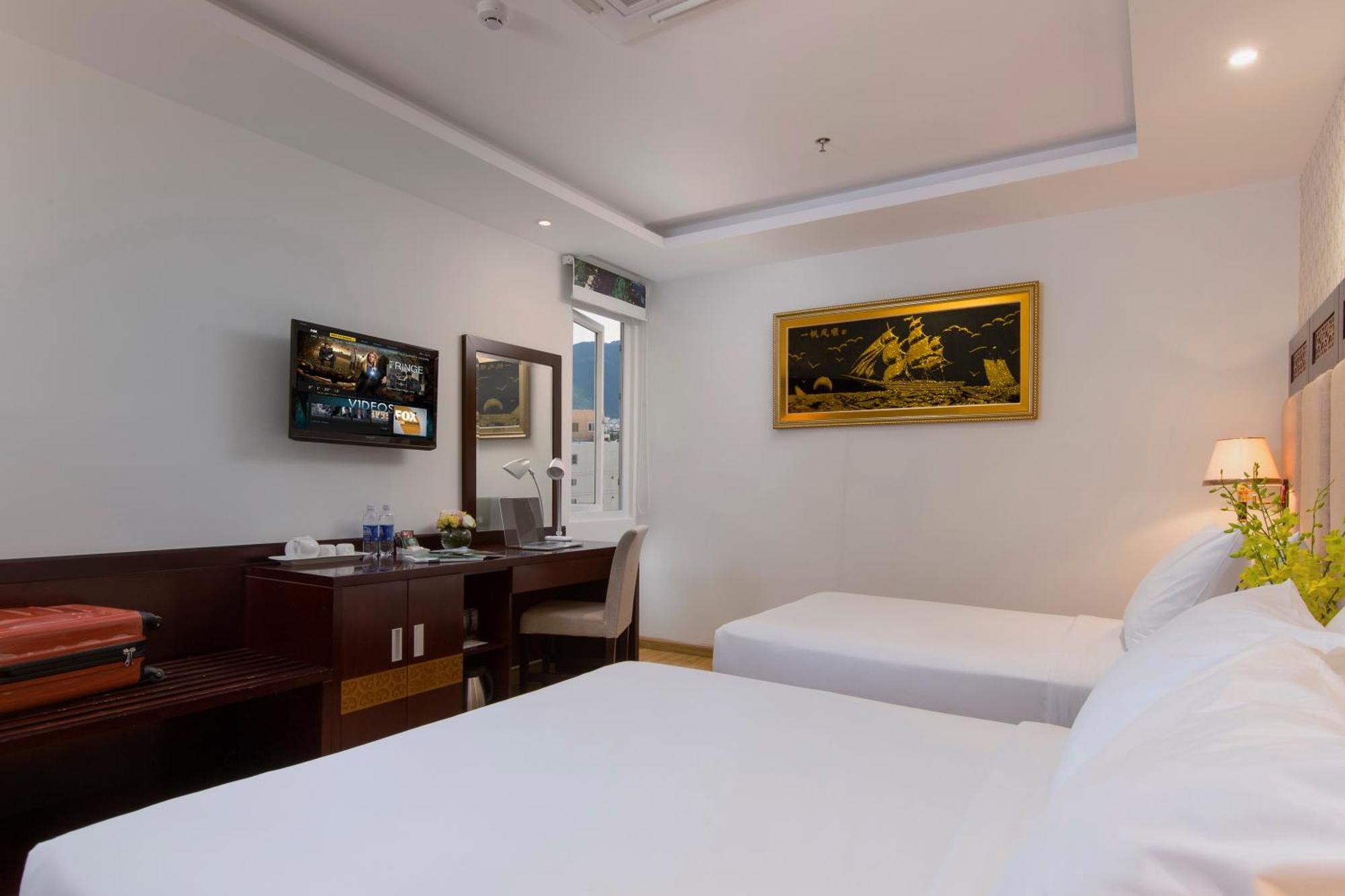 Galliot Hotel 4*