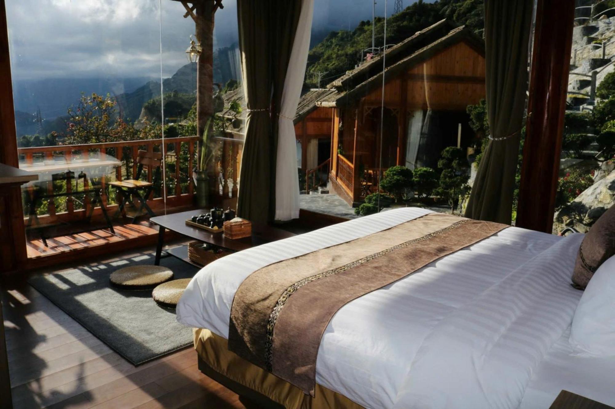 Heaven Gate O Quy Ho Hotel