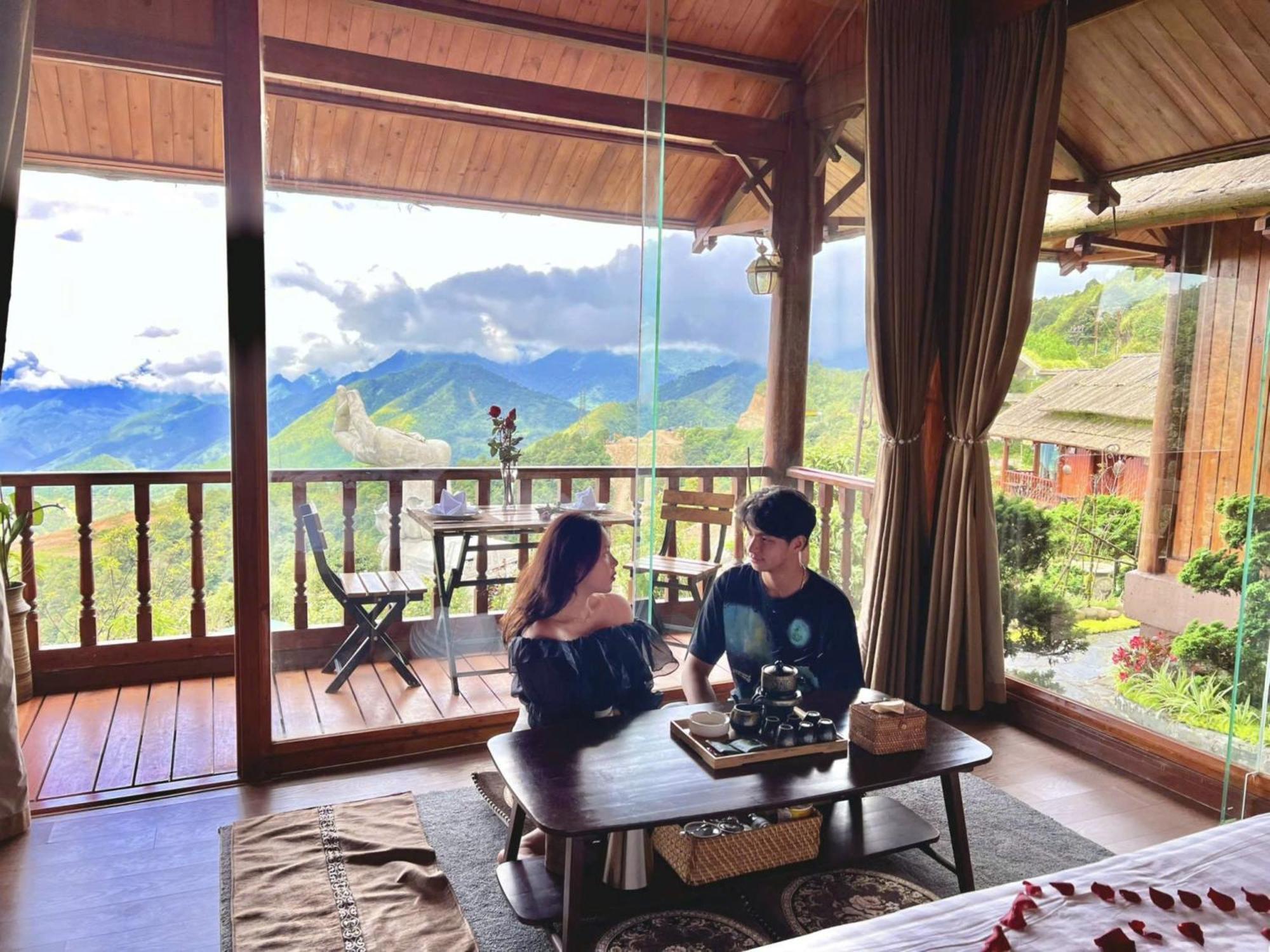 Hotel Heaven Gate O Quy Ho Lao Cai