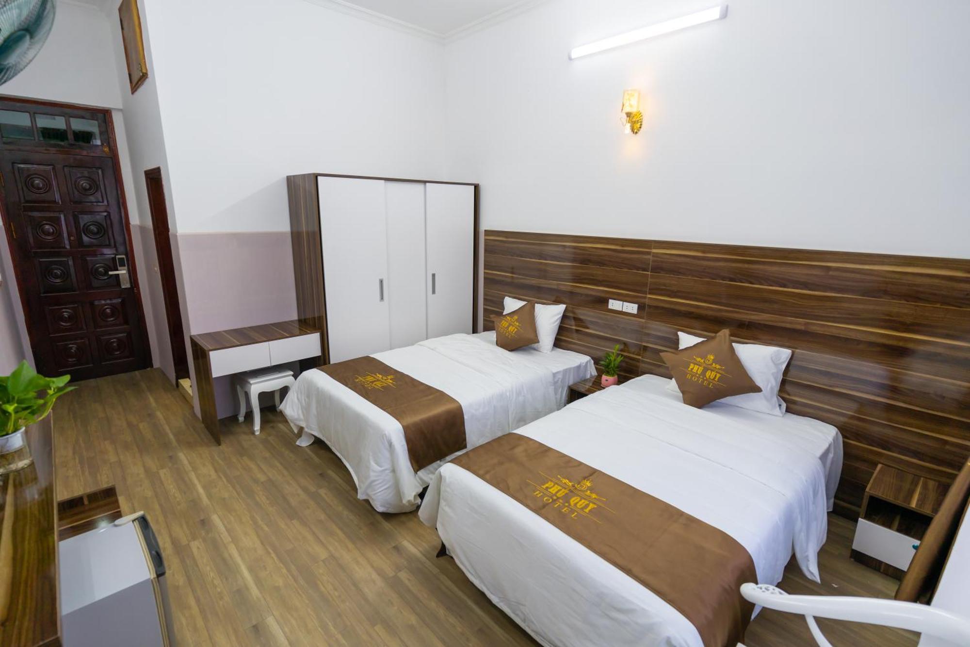 Bed & Breakfast Phu Quy Near Dong Kinh Market *