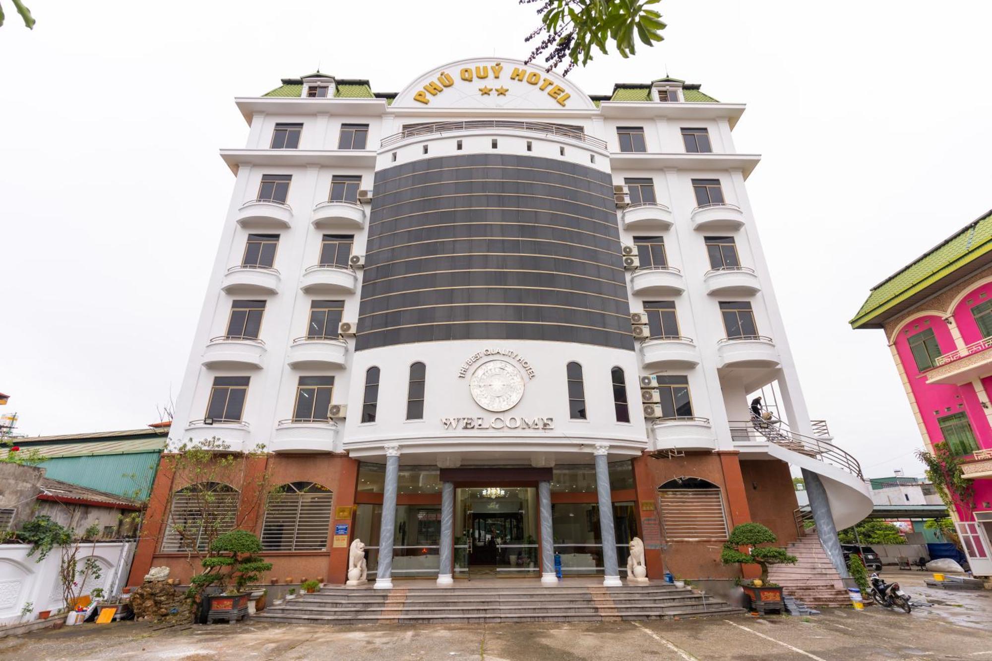 Phu Quy Near Dong Kinh Market Bed & Breakfast