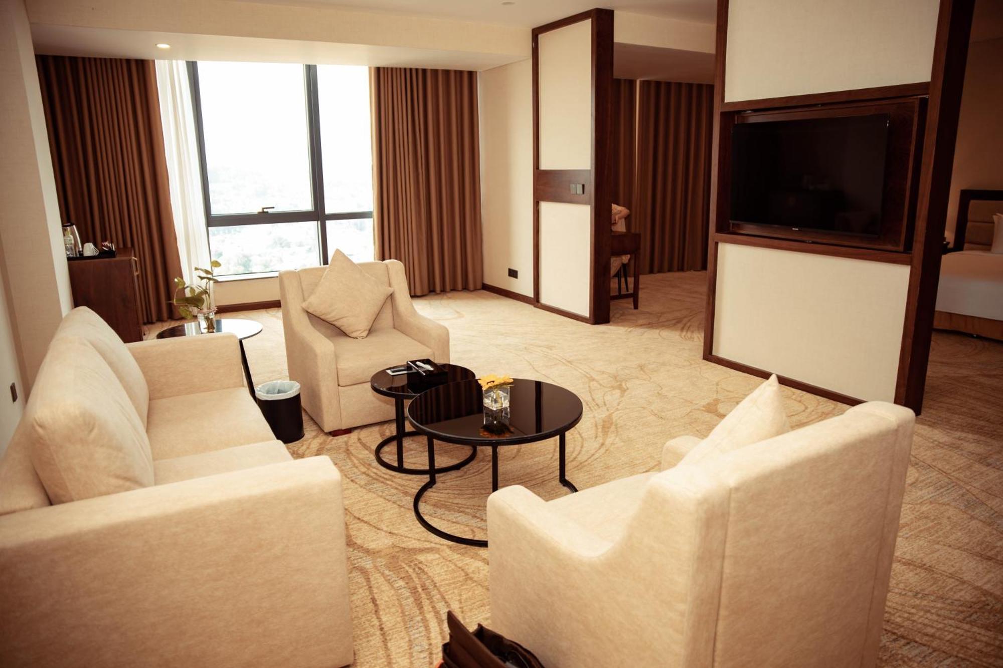 Hotel Muong Thanh Luxury 5*