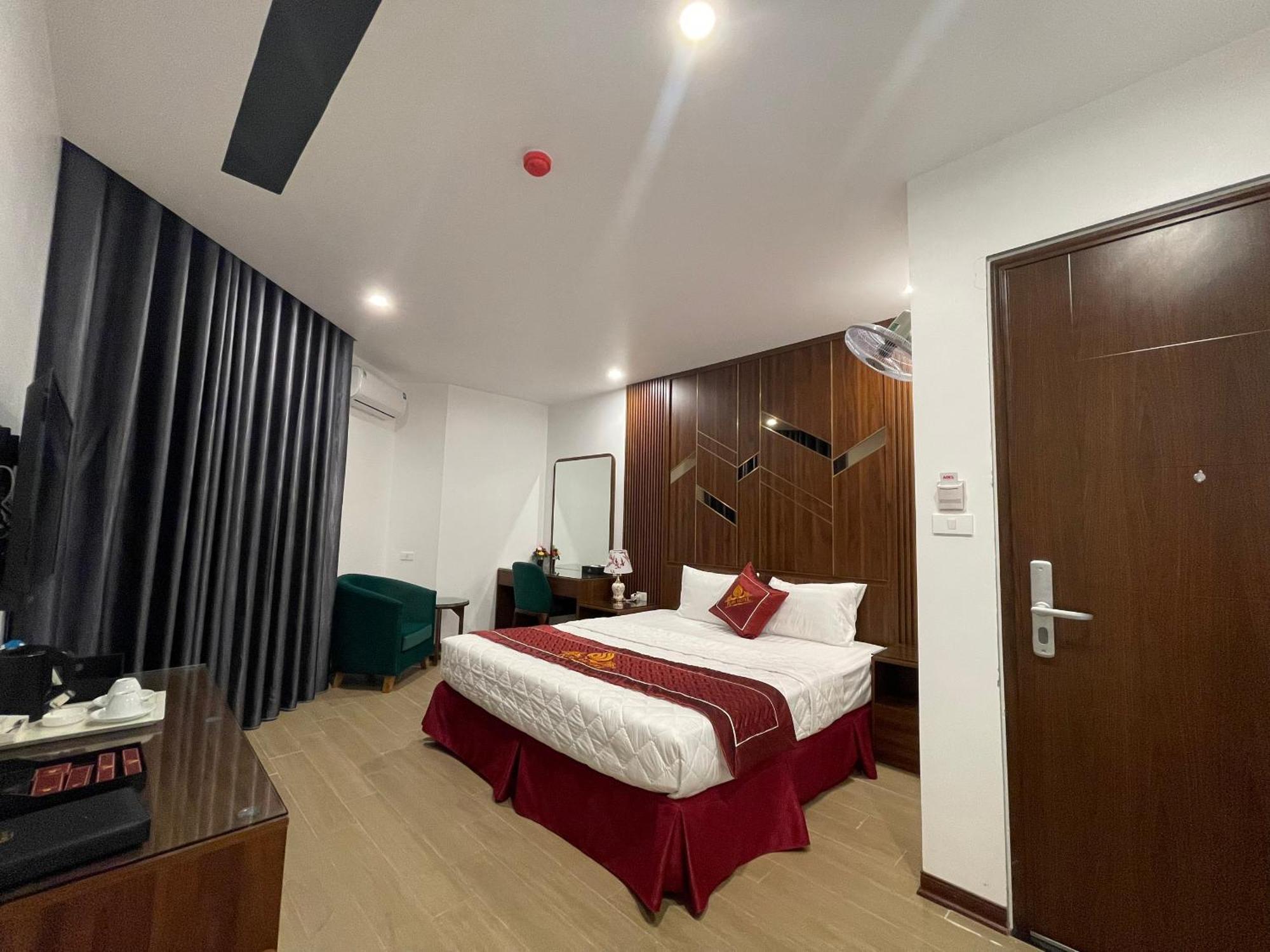 Rosy Hotel