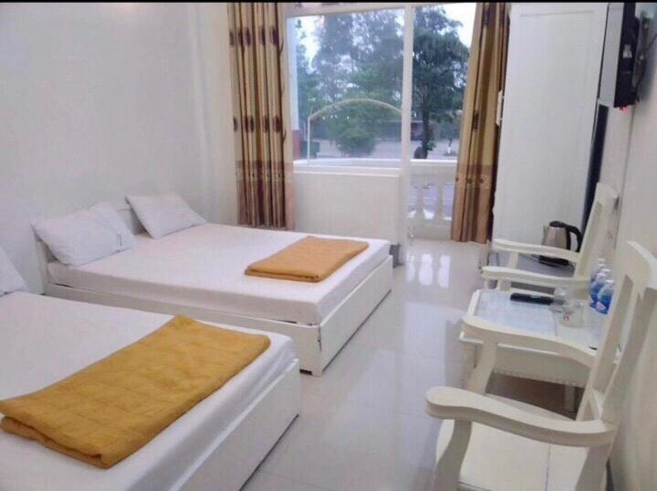 Khach San Dai Hue Hotel *