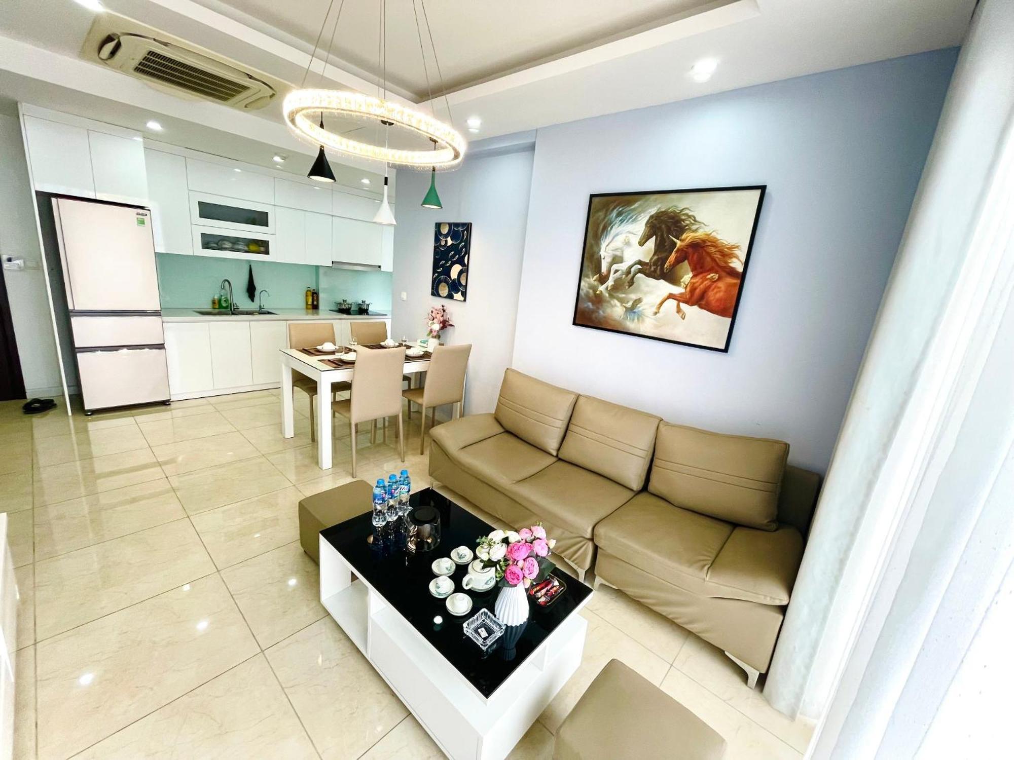 Vinhomes D'capitale - Luna's House Apartment Hanoi