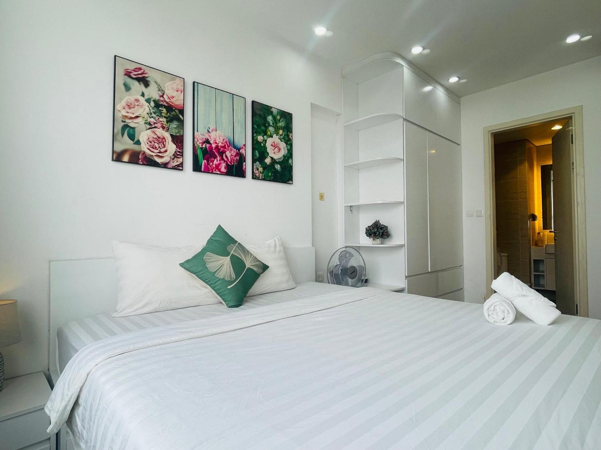 Apartment Vinhomes D'capitale - Luna's House
