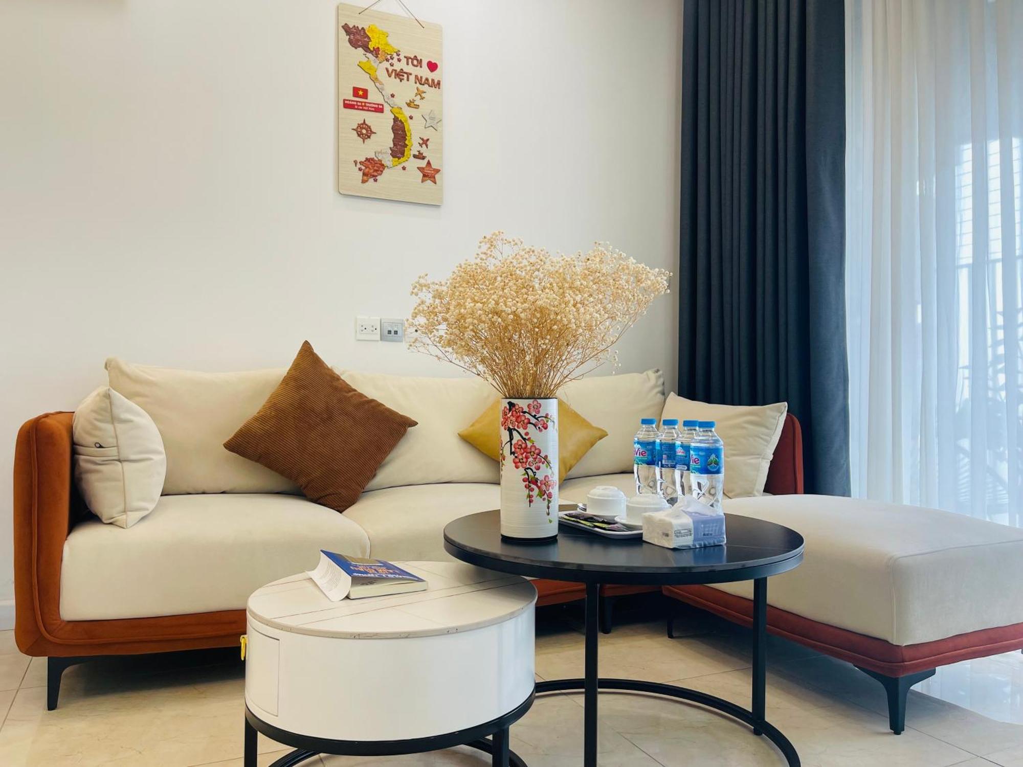 Apartment Vinhomes D'capitale - Luna's House *