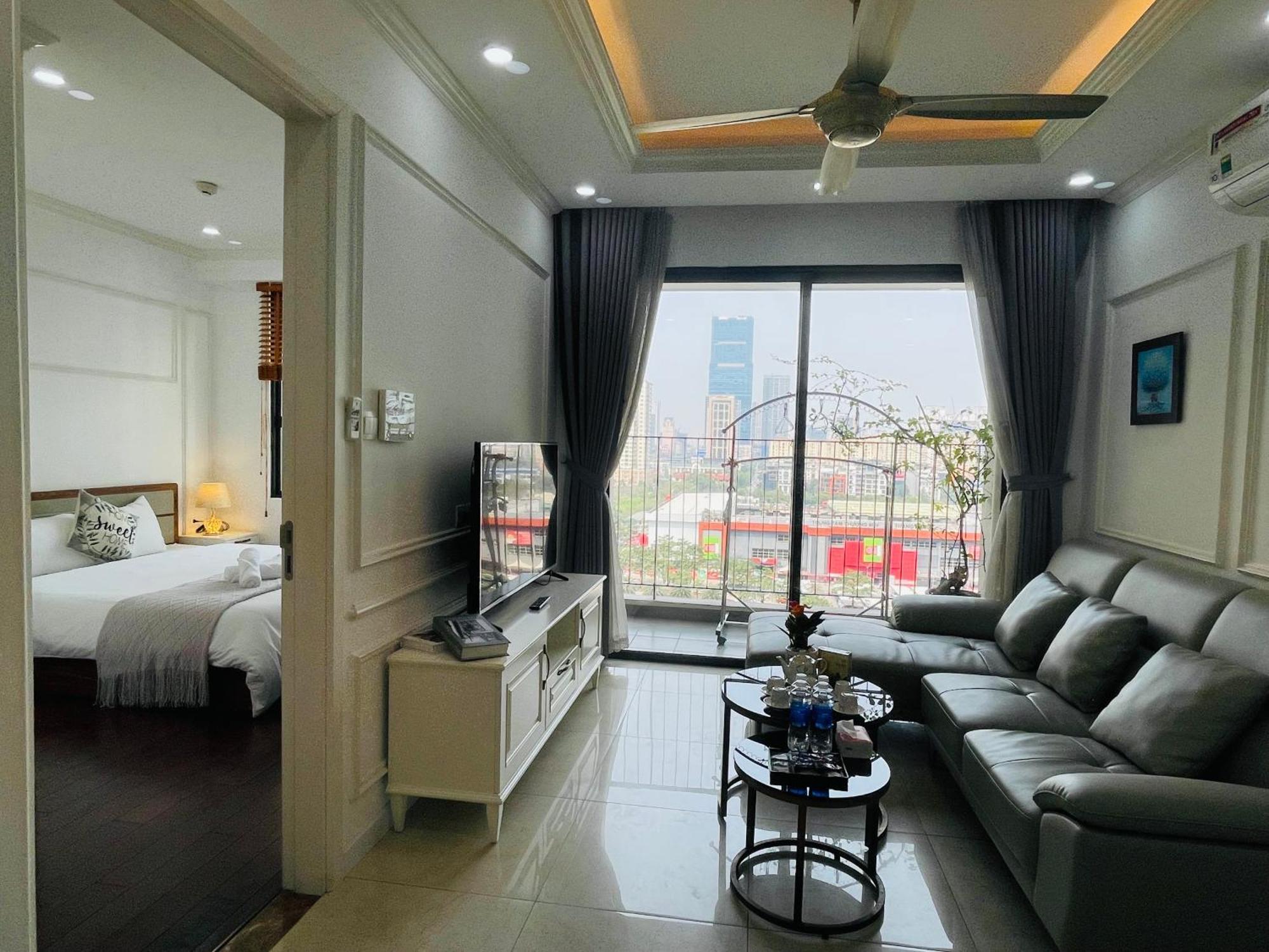 Vinhomes D'capitale - Luna's House Apartment *