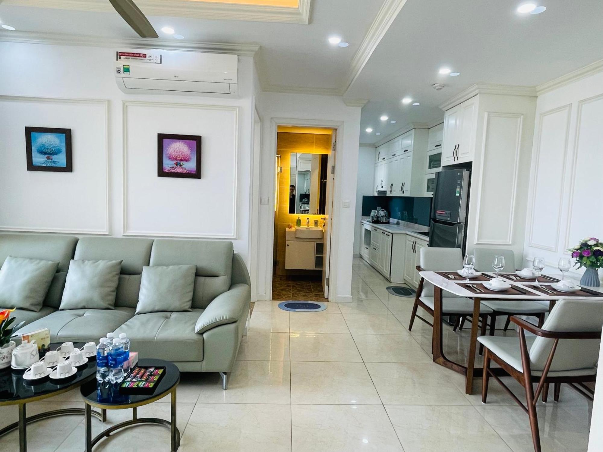 Vinhomes D'capitale - Luna's House Apartment Hanoi