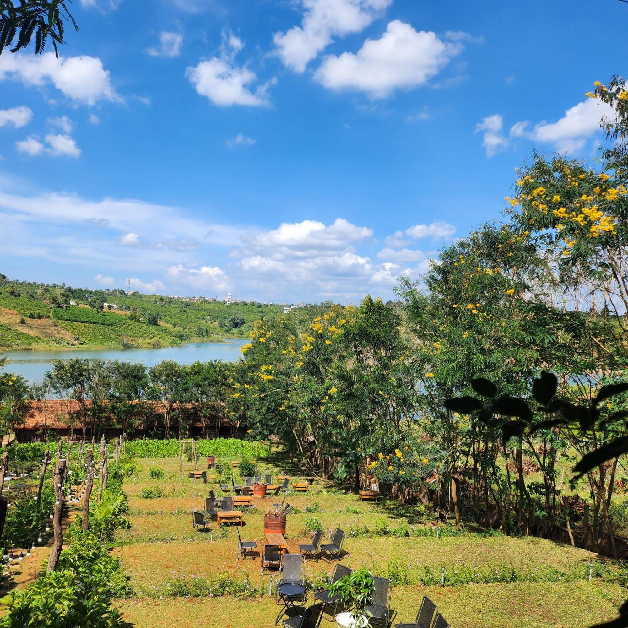 An Lodge Di Linh