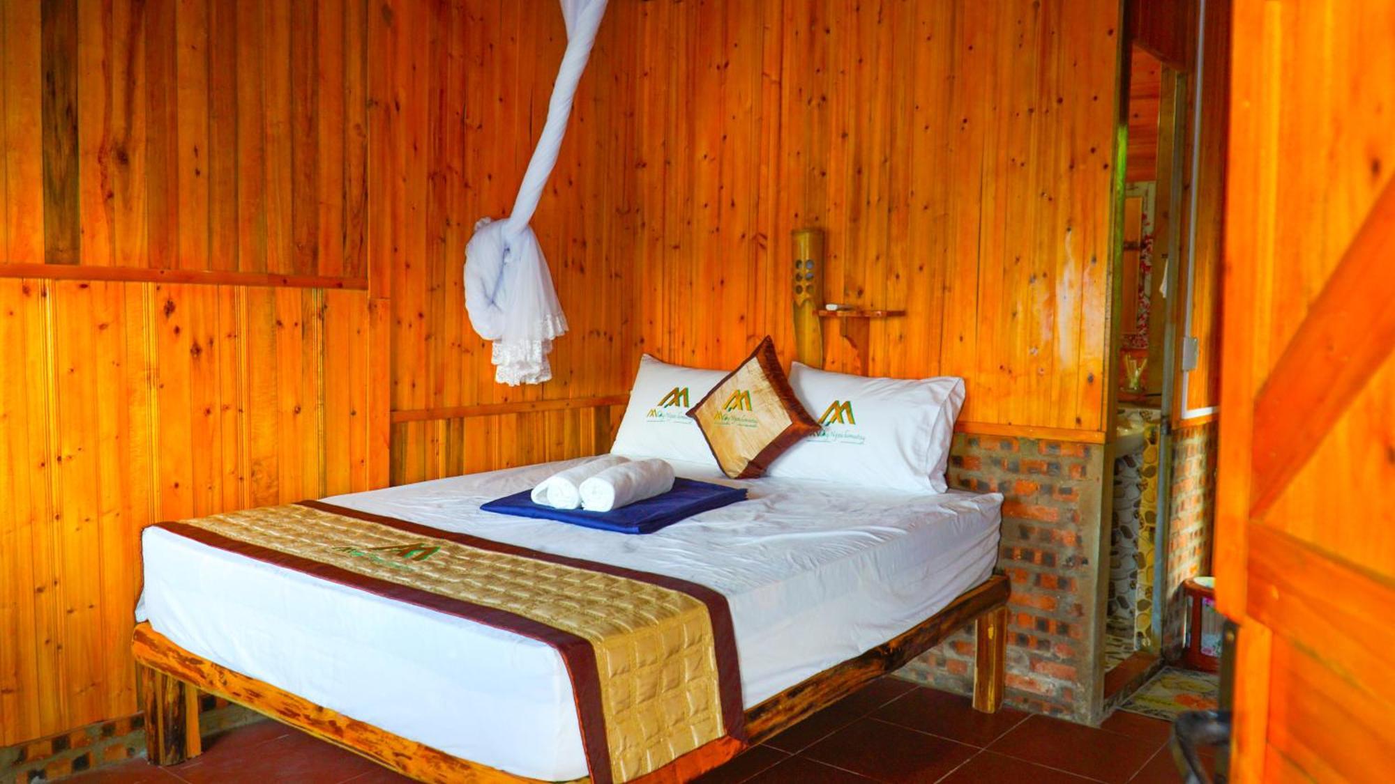 Hoang Su Phi - Mong Ngua Bed & Breakfast Ha Giang