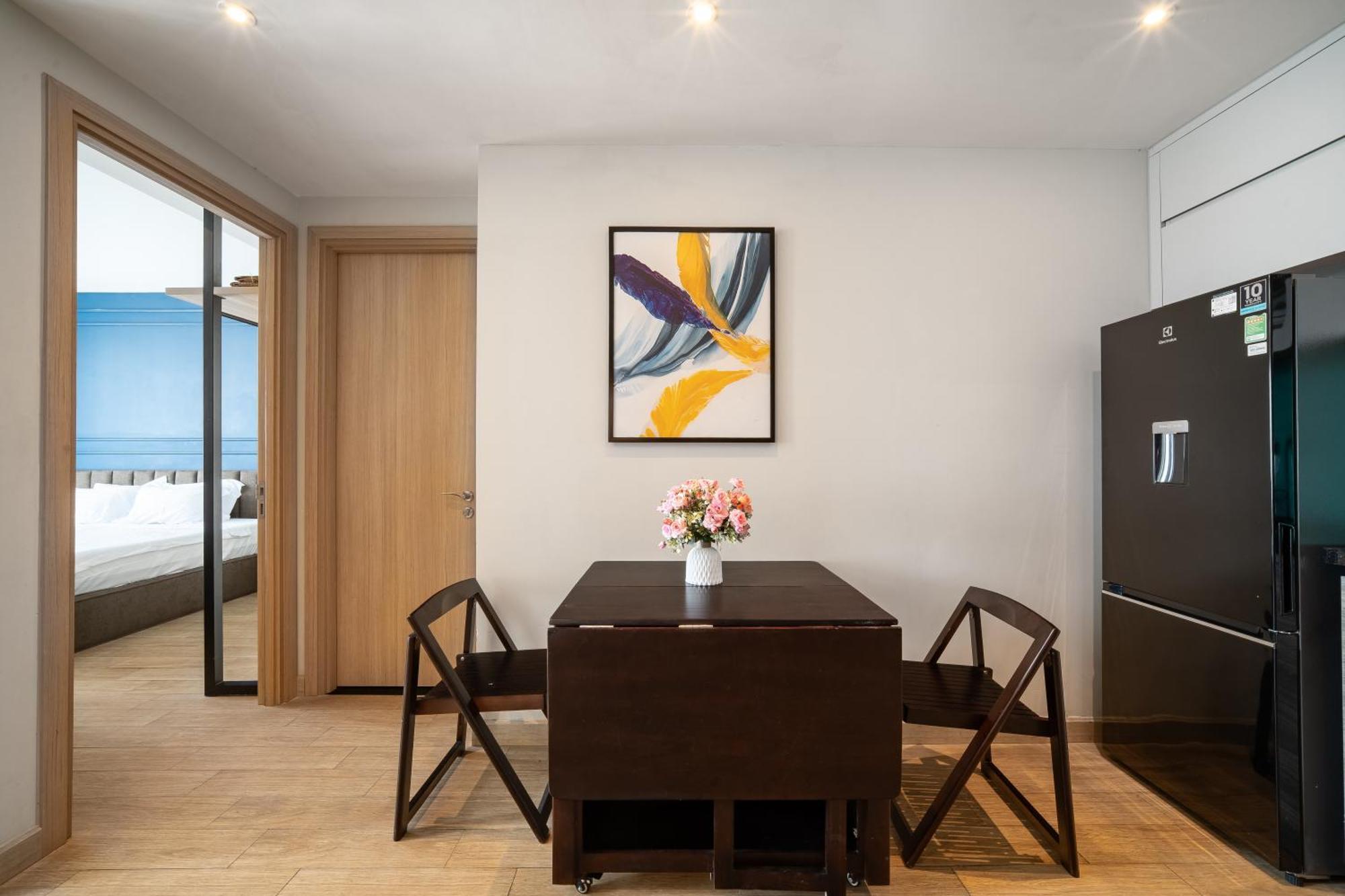 Comzy Apartment