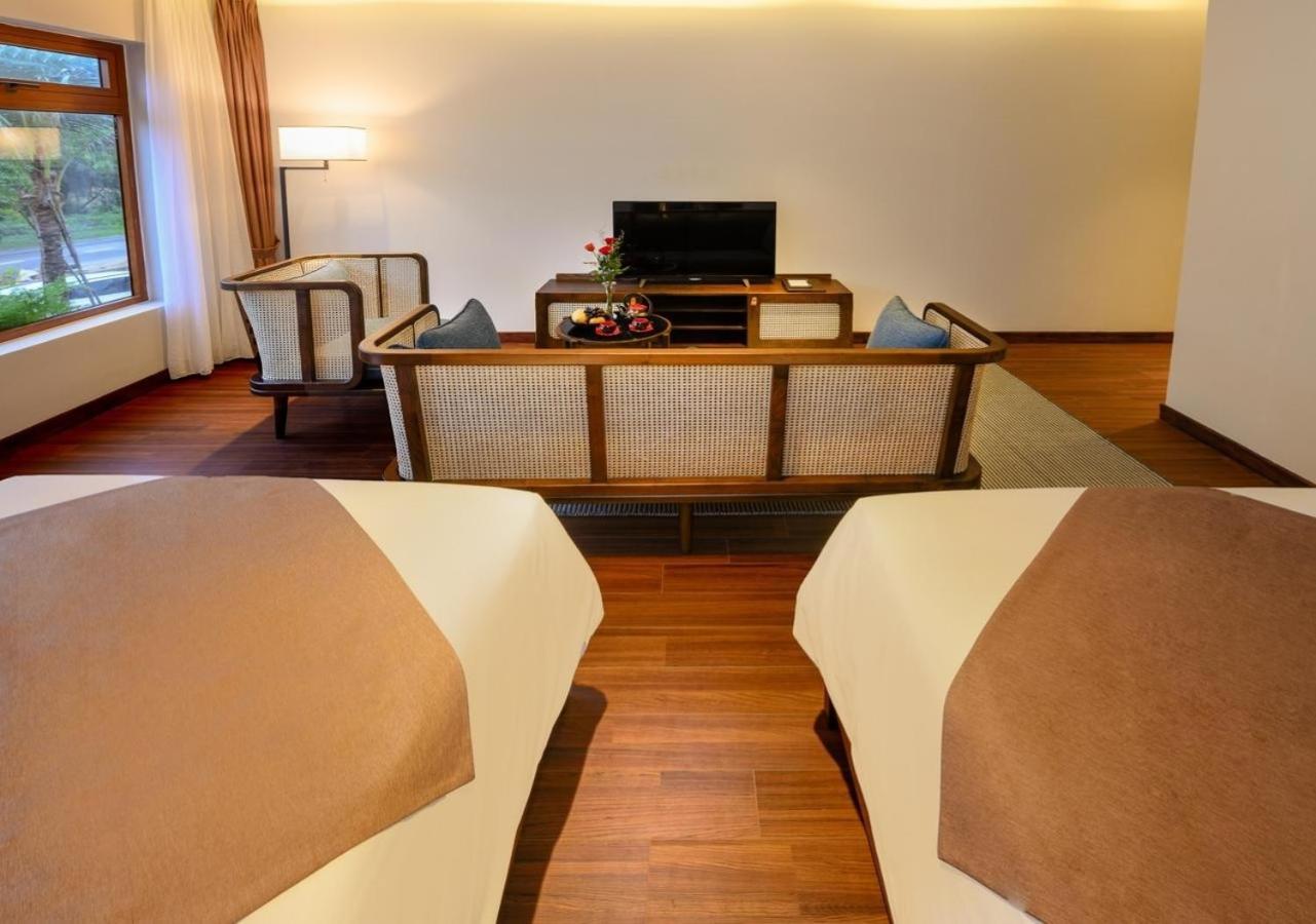 Khách sạn Ocean Front Hội An