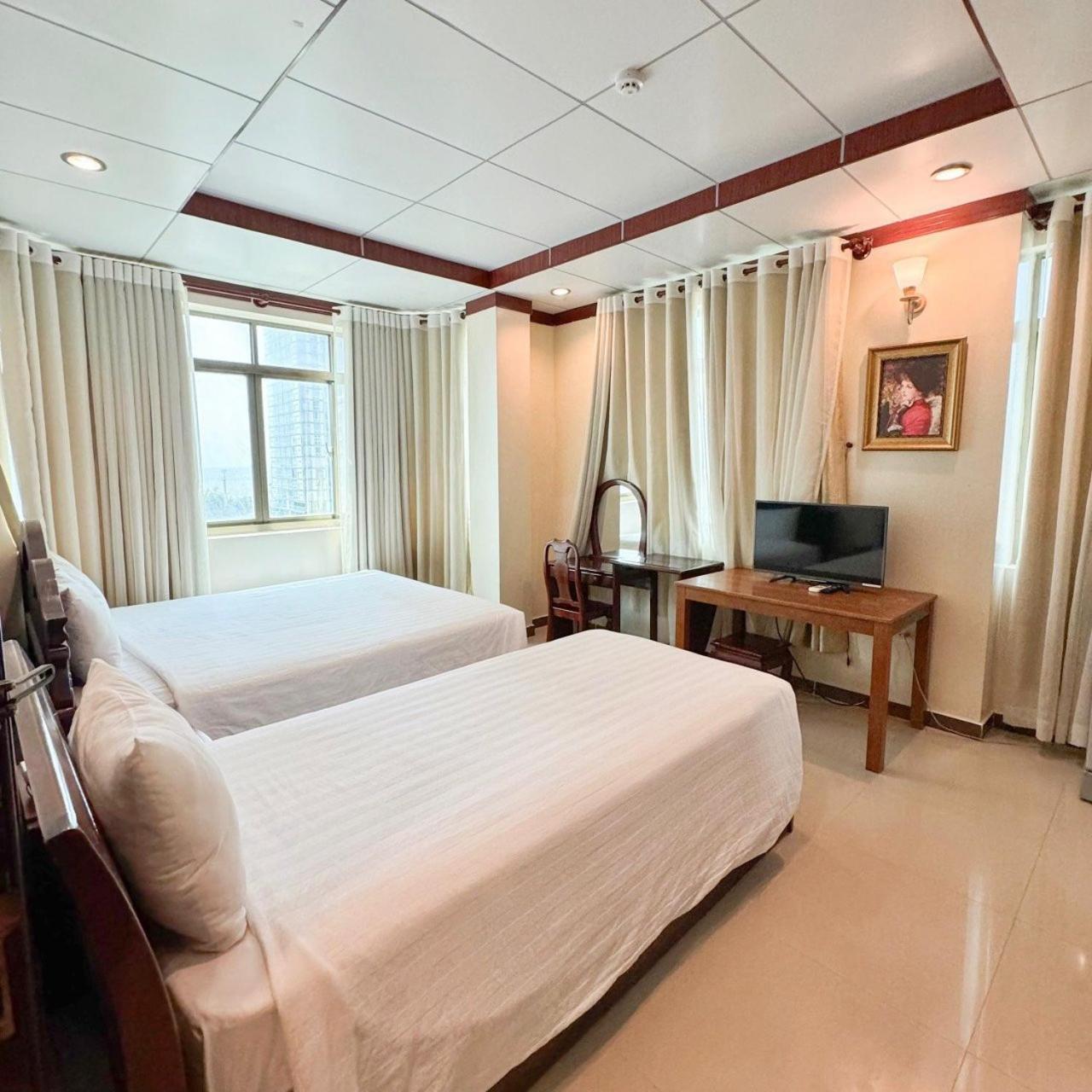 Hotel Phuc 3*