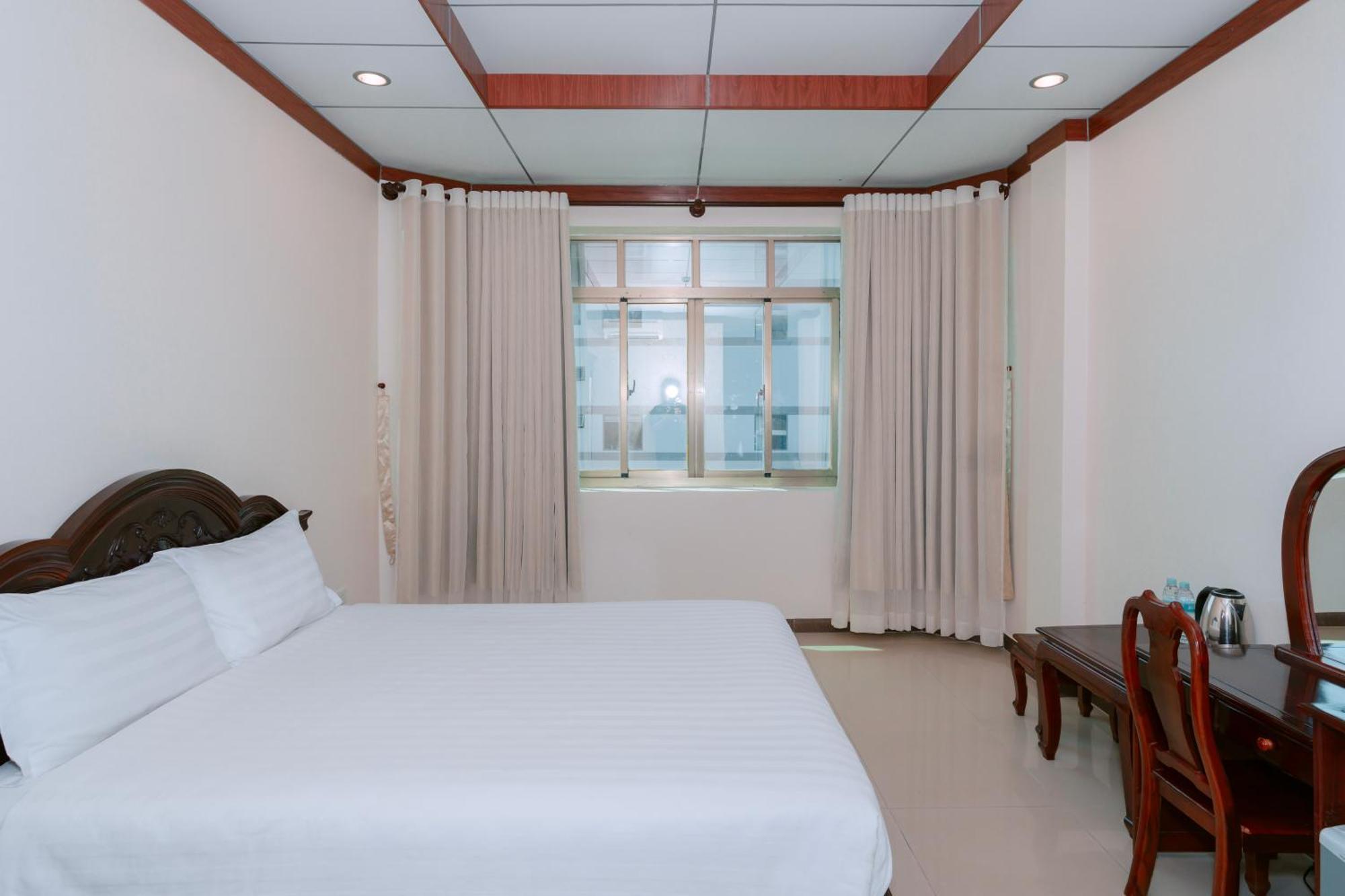 Phuc Hotel
