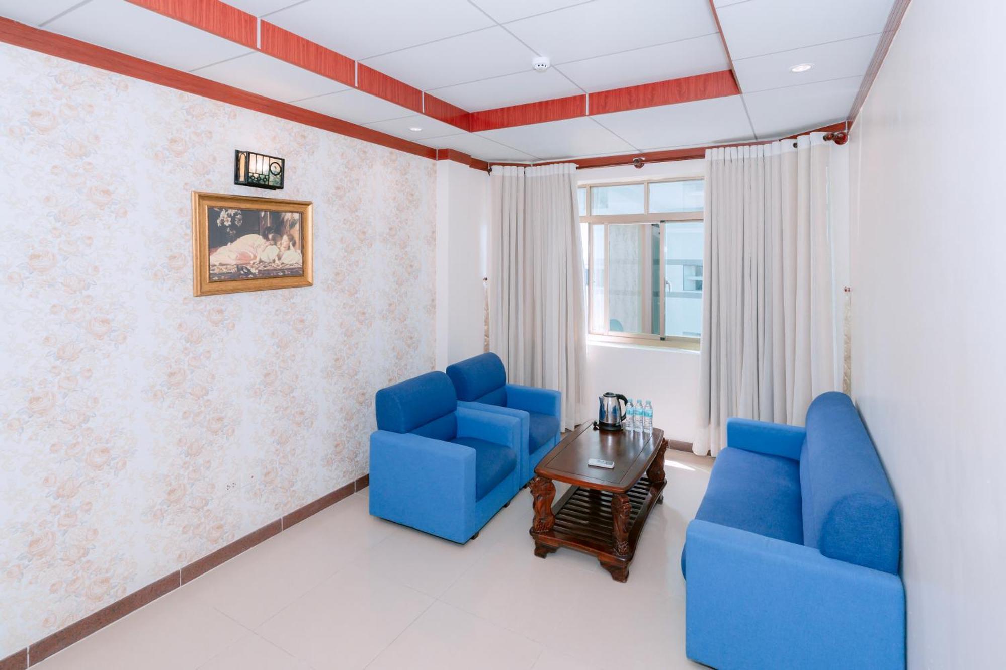 Hotel Phuc 3*