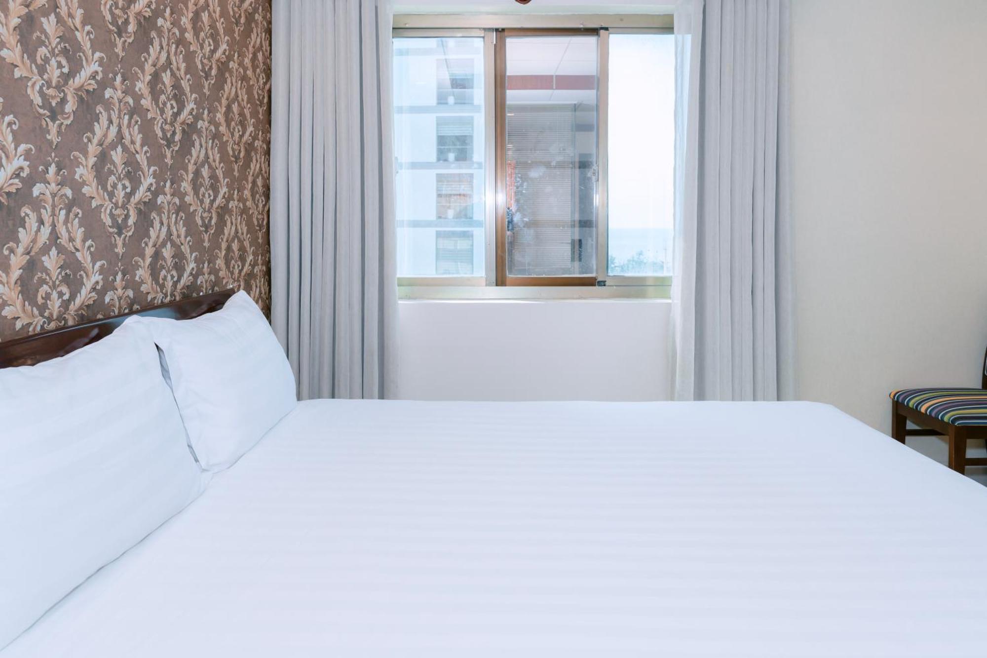 Phuc Hotel 3*