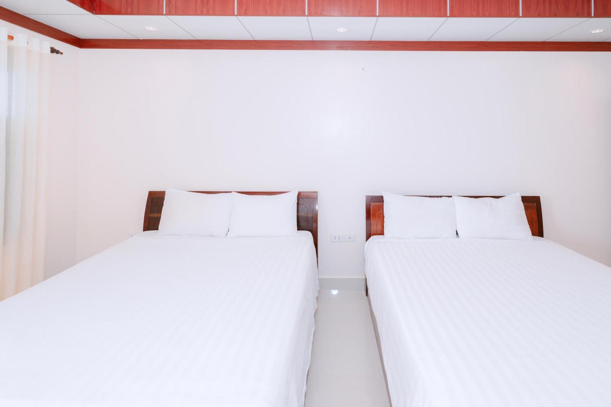 Phuc Hotel