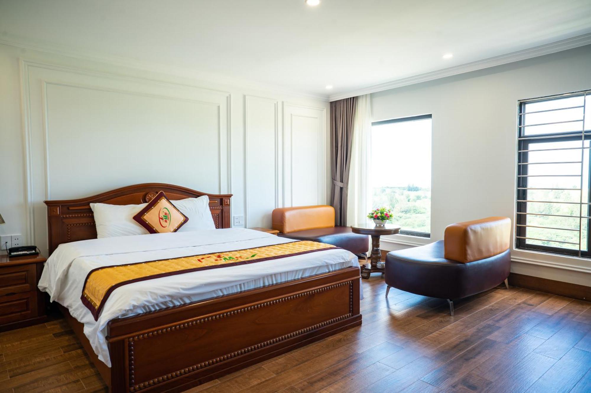 Phu My Hotel 2*