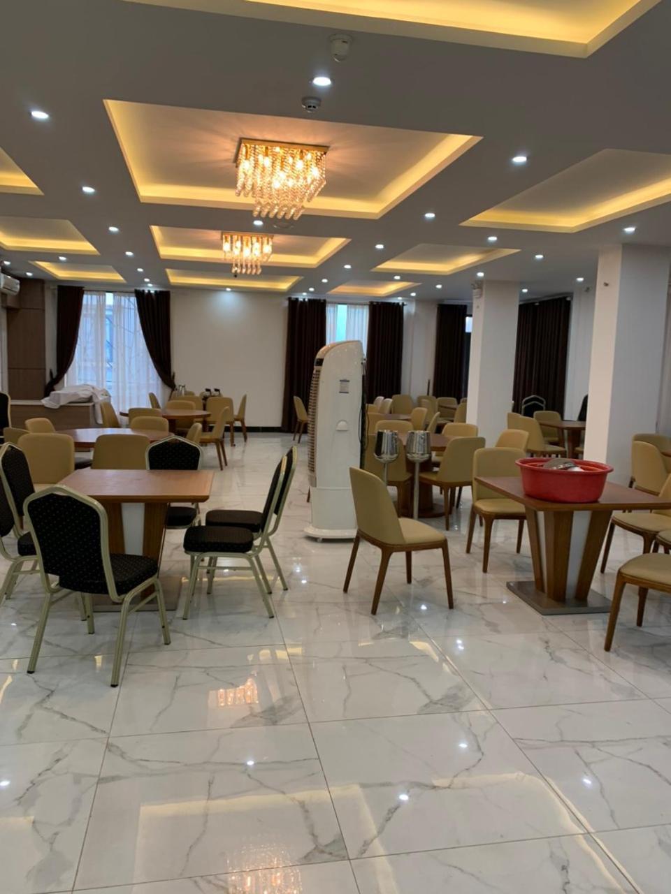 Hotel Hoa Hong 3*