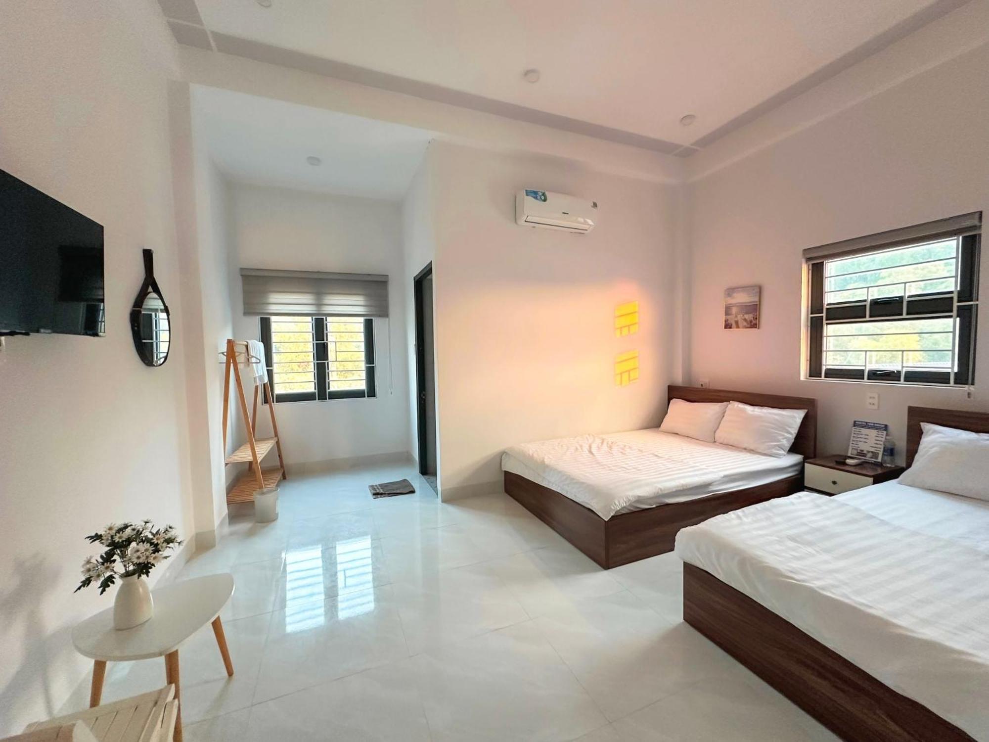 Hotel Tom House